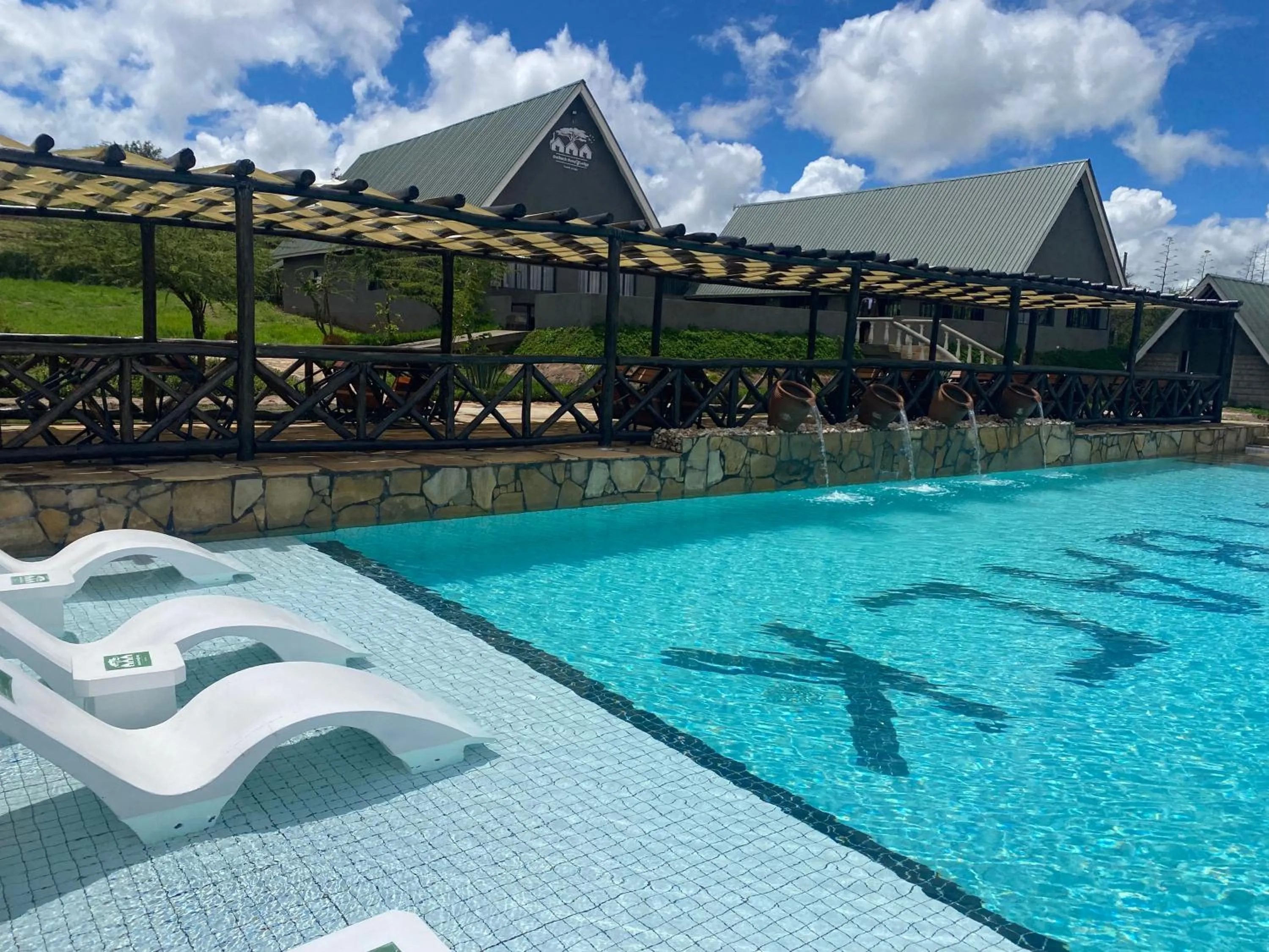 Swimming pool in Outback Kenya Lodge