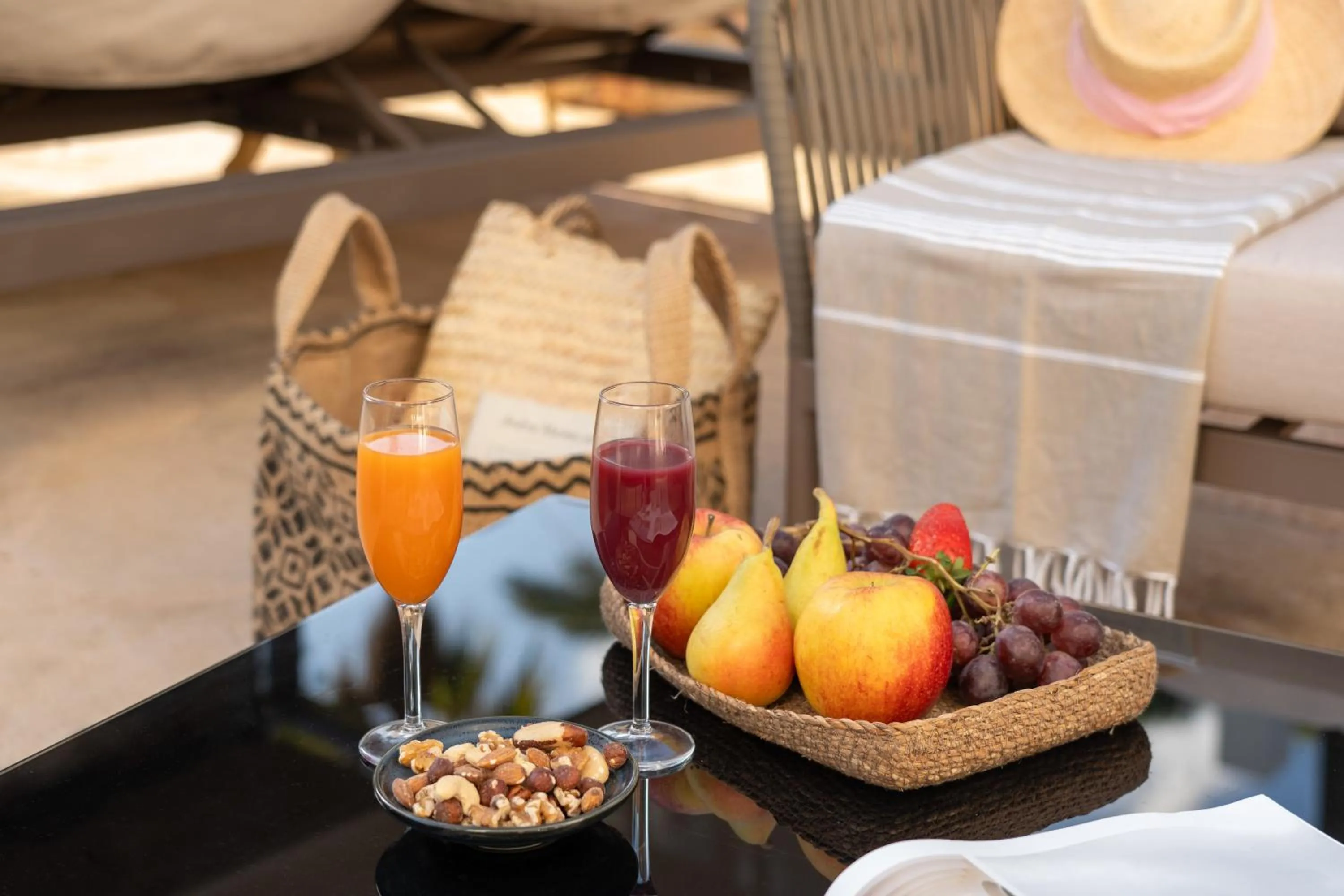 Food and drinks in Melia Cala d'Or Boutique Hotel