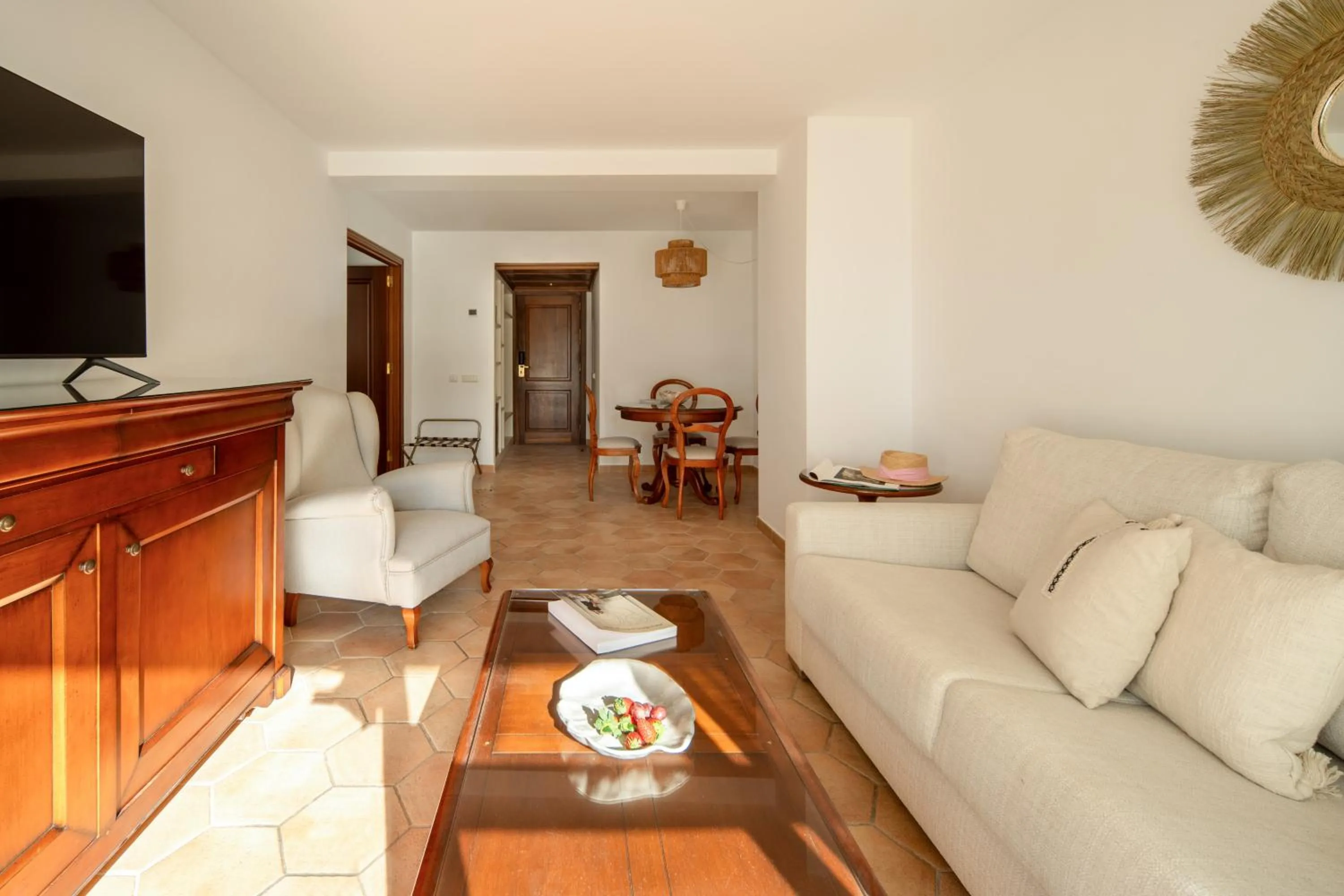 Seating area in Melia Cala d'Or Boutique Hotel