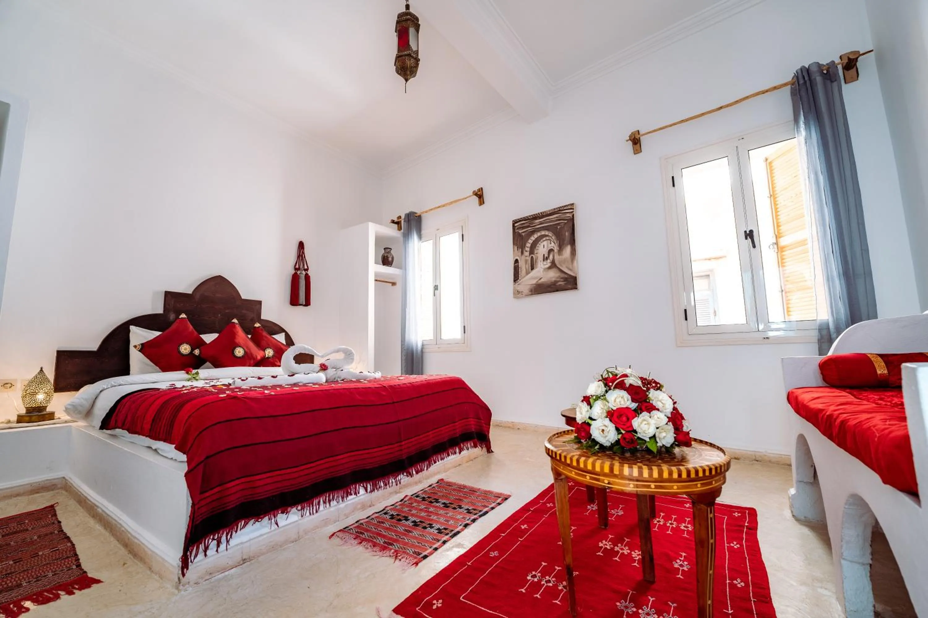 Photo of the whole room, Bed in RIAD AMANA