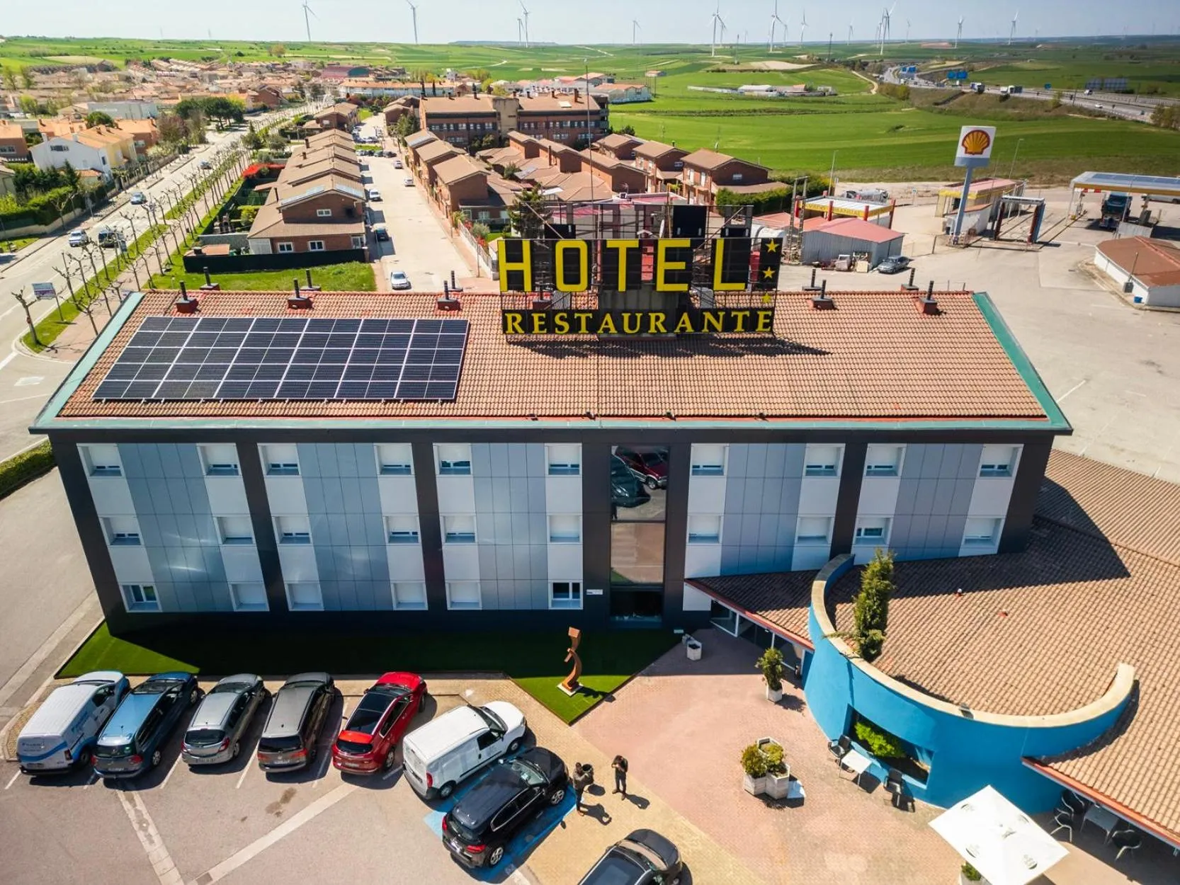 Facade/entrance in Hotel Rey Arturo Burgos