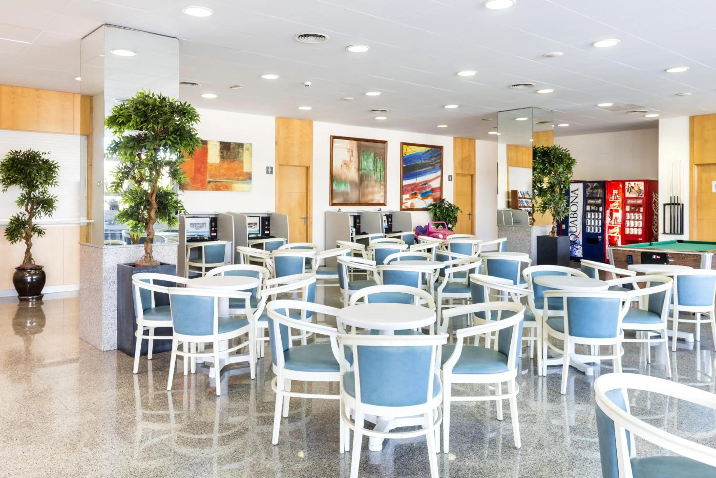 Lobby or reception in Apartaments Condado by Marsol