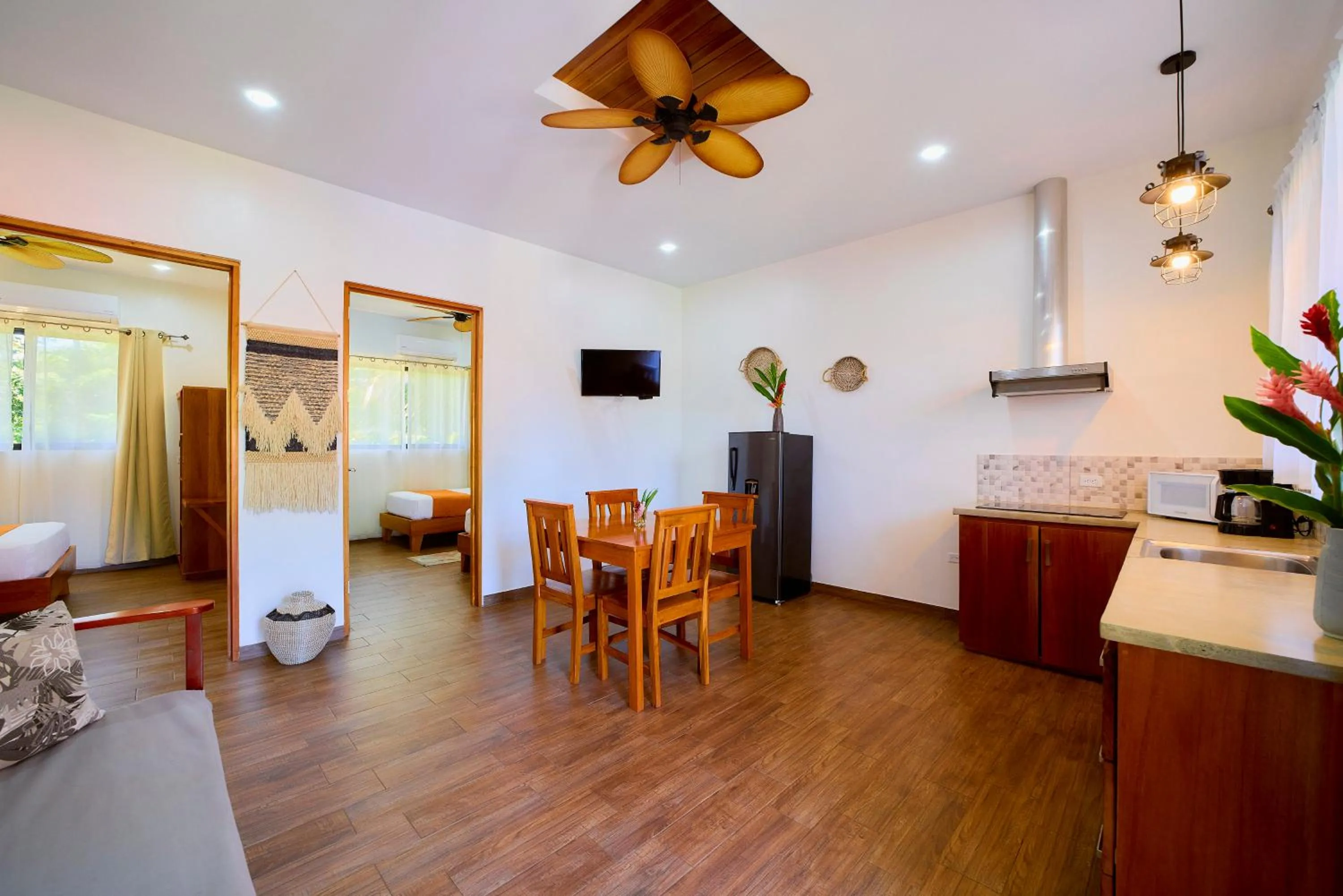 TV and multimedia in Olinca Boutique Hotel