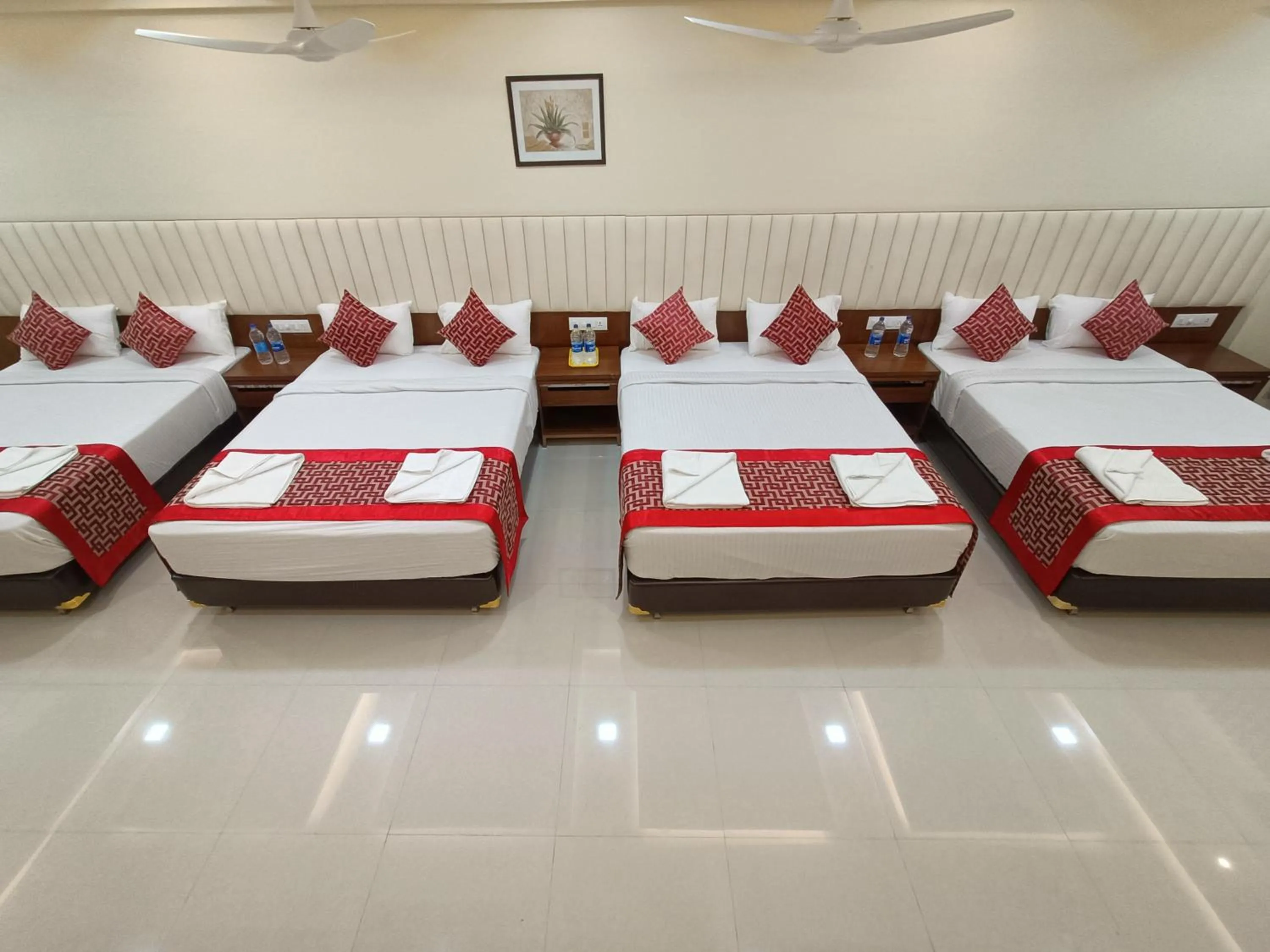 Bed in Sri Aswin Grand