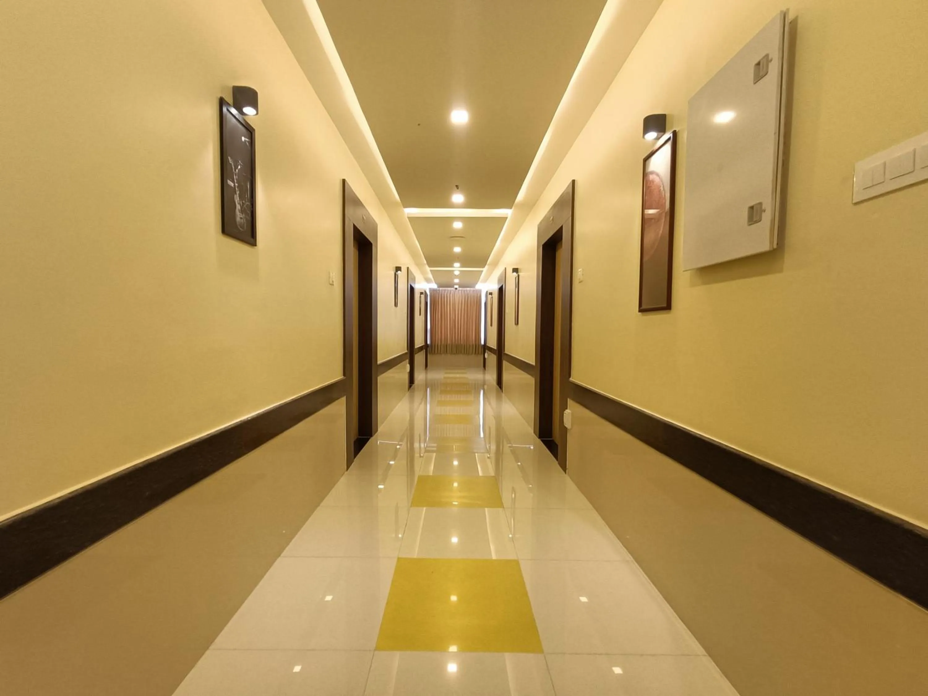 Facade/entrance in Sri Aswin Grand