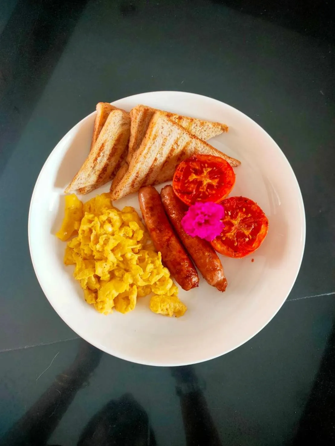 Food in Pailin Hill Hotel Patong