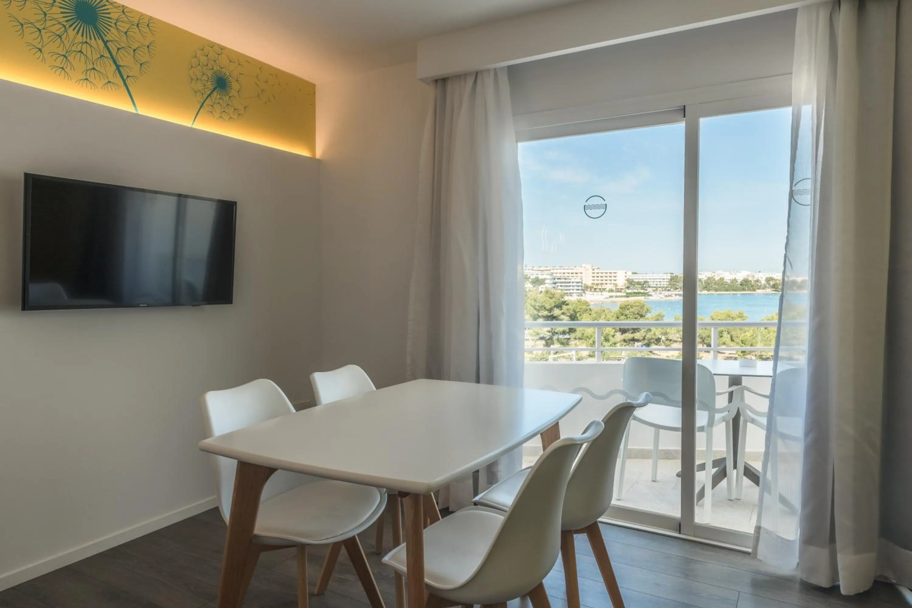 Dining area in Apartamentos La Kiki