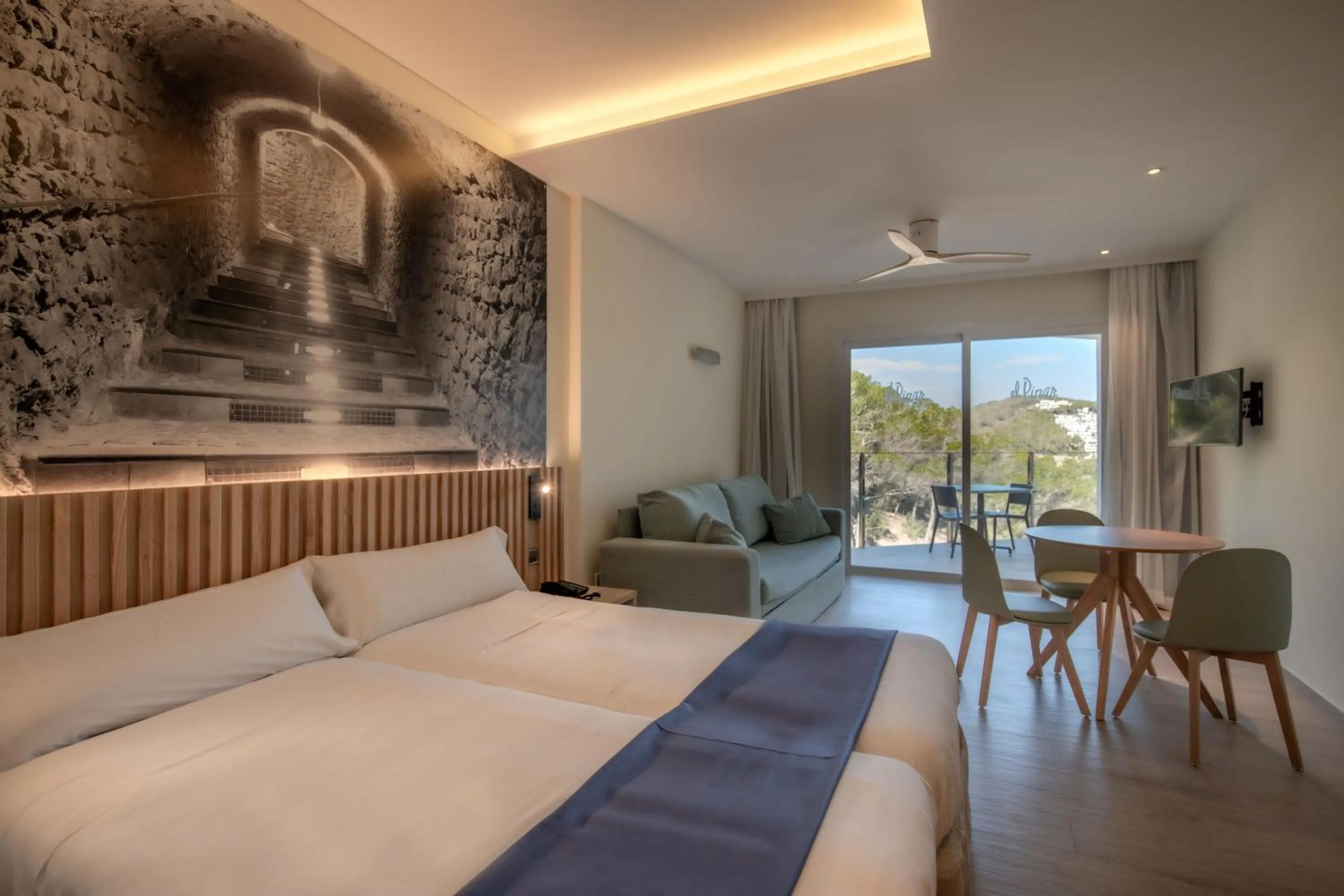 View (from property/room), Bed in Hotel El Pinar