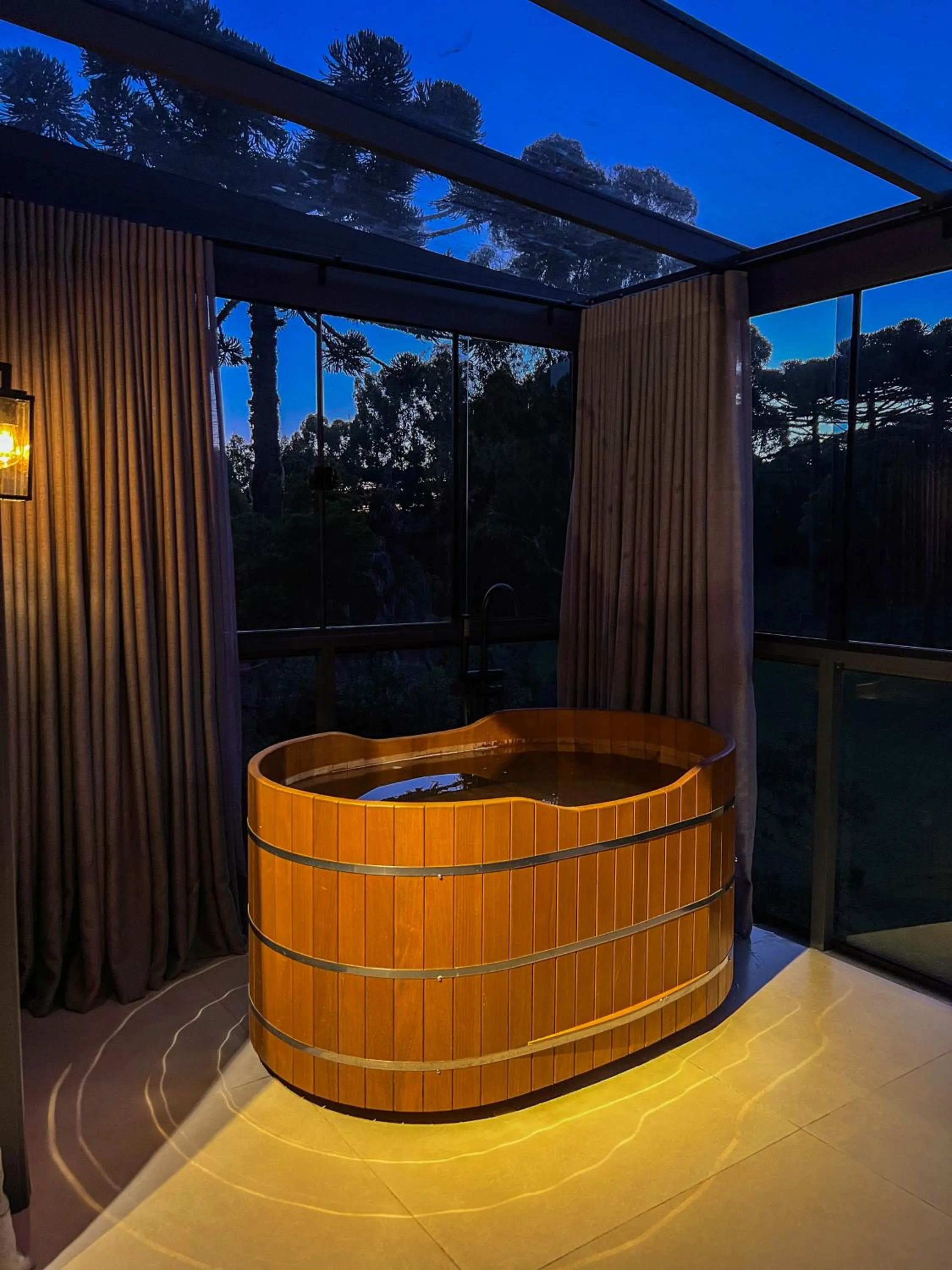 Night in WoodStone Hotel Fazenda