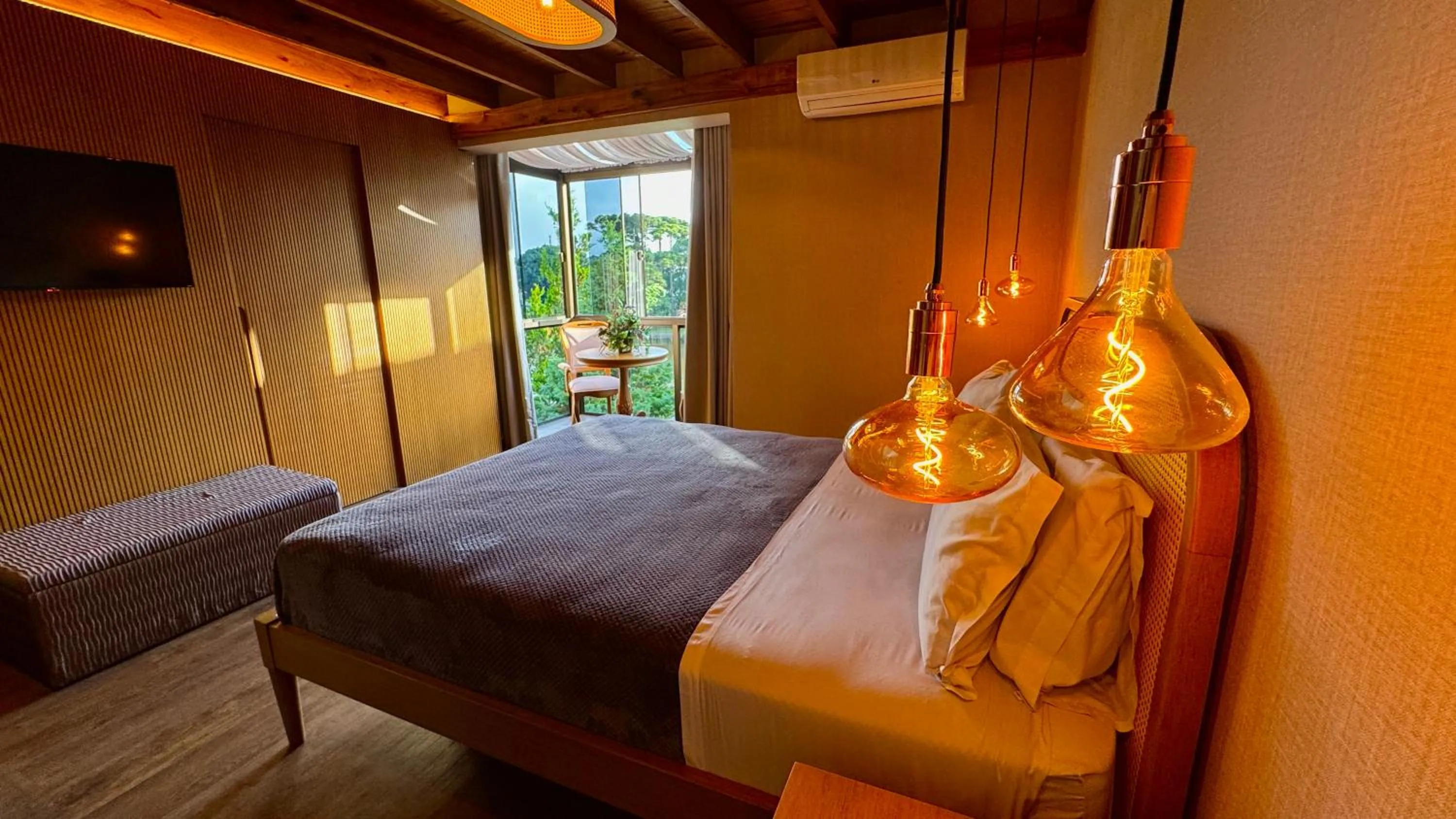 Bedroom, Bed in WoodStone Hotel Fazenda