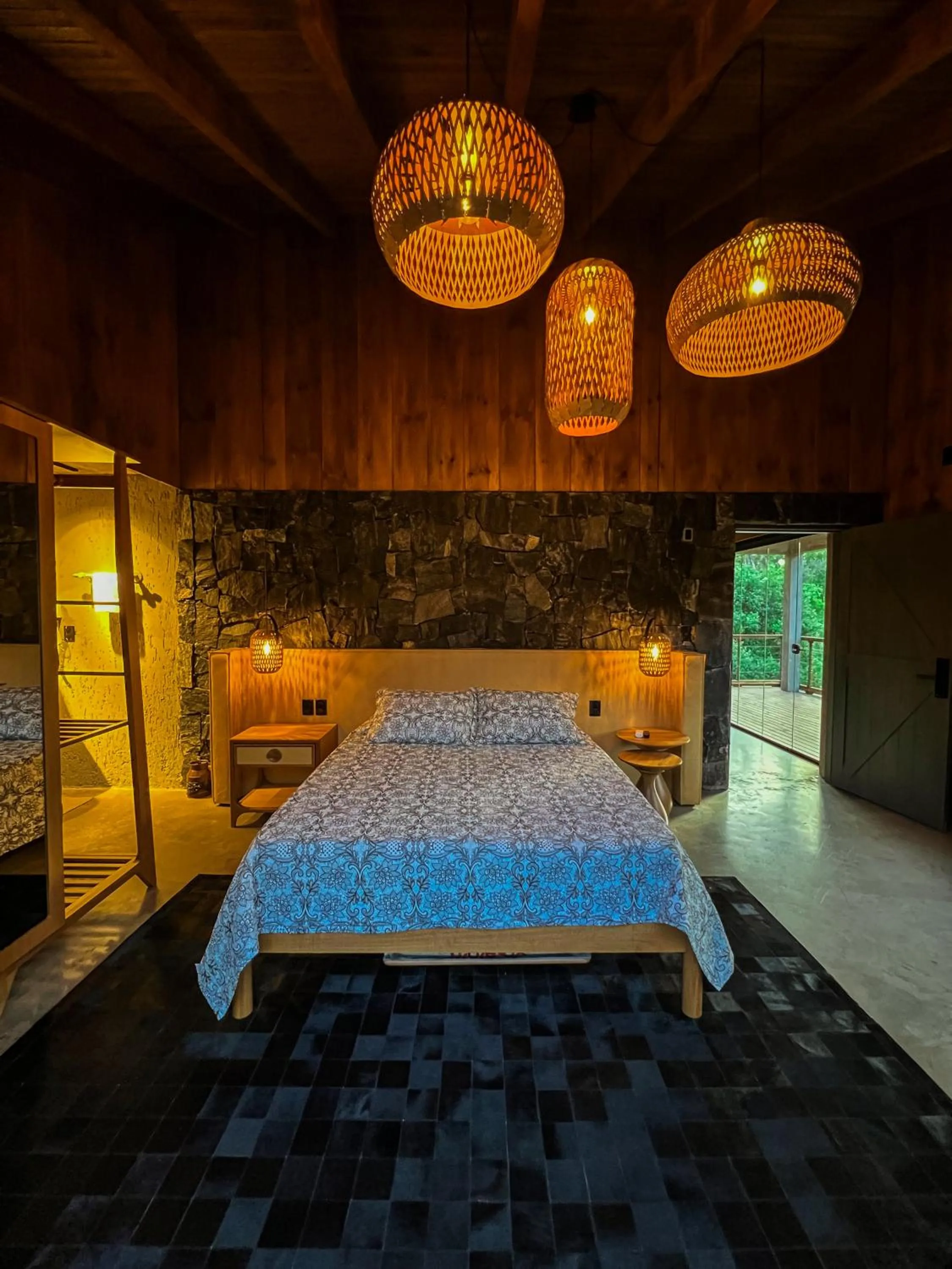 Bed in WoodStone Hotel Fazenda