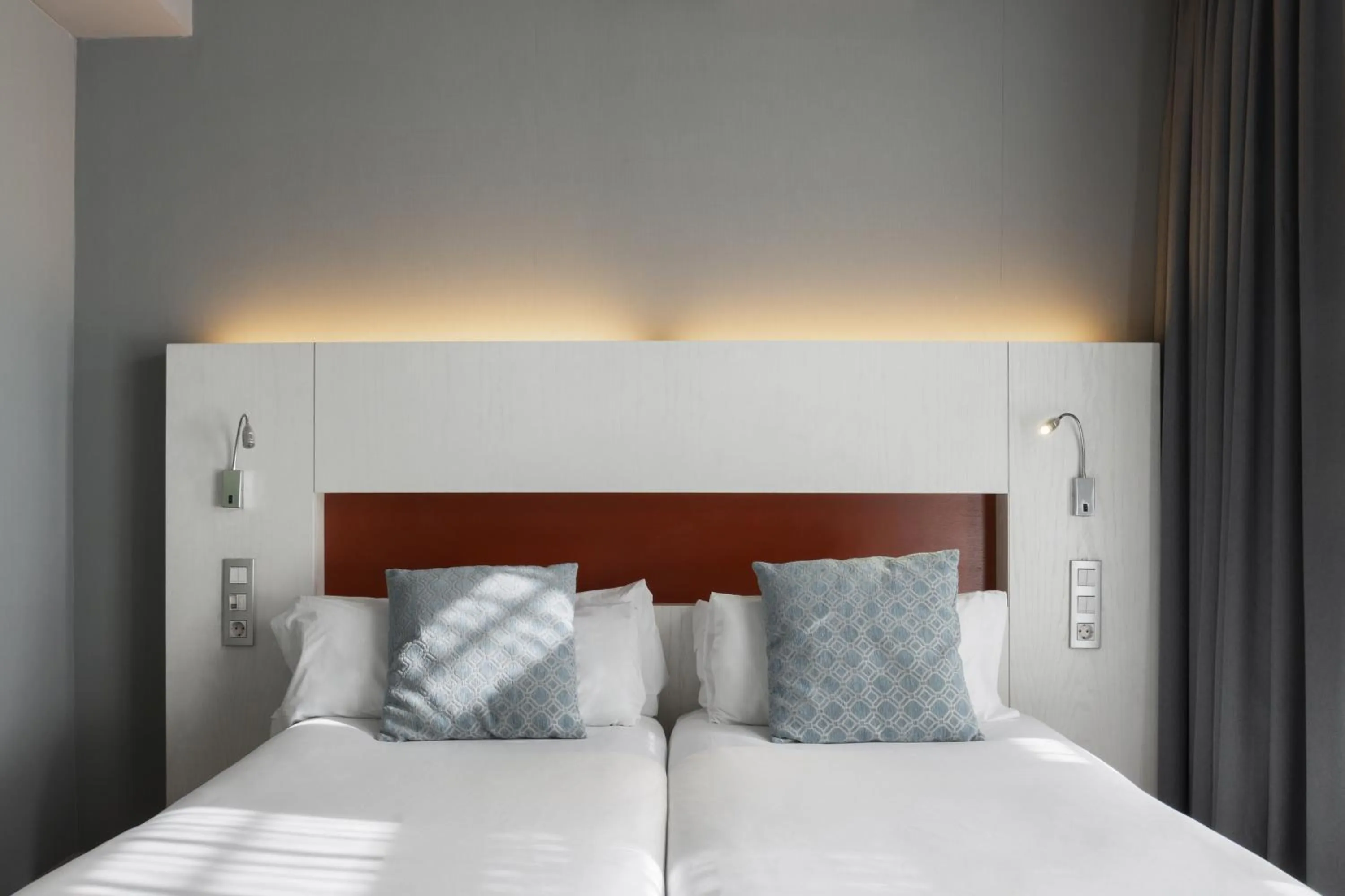 Bed in Petit Palace Alcalá