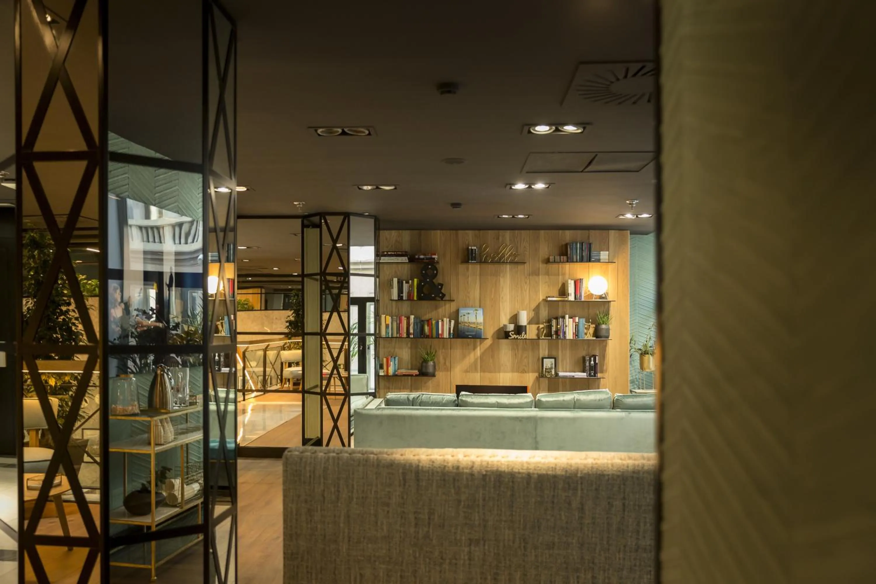 Lobby or reception in Petit Palace Alcalá