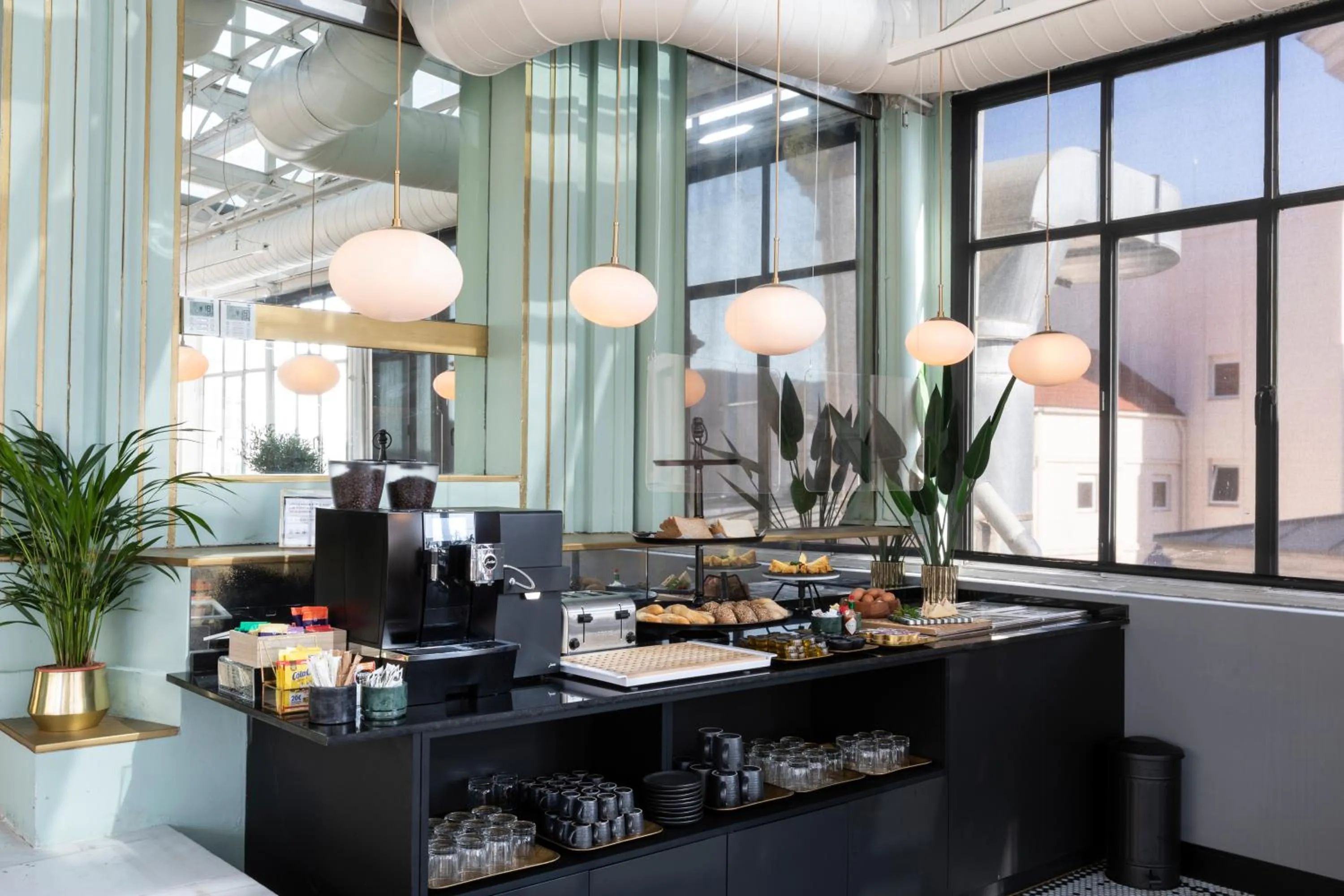 Area and facilities in Petit Palace Alcalá