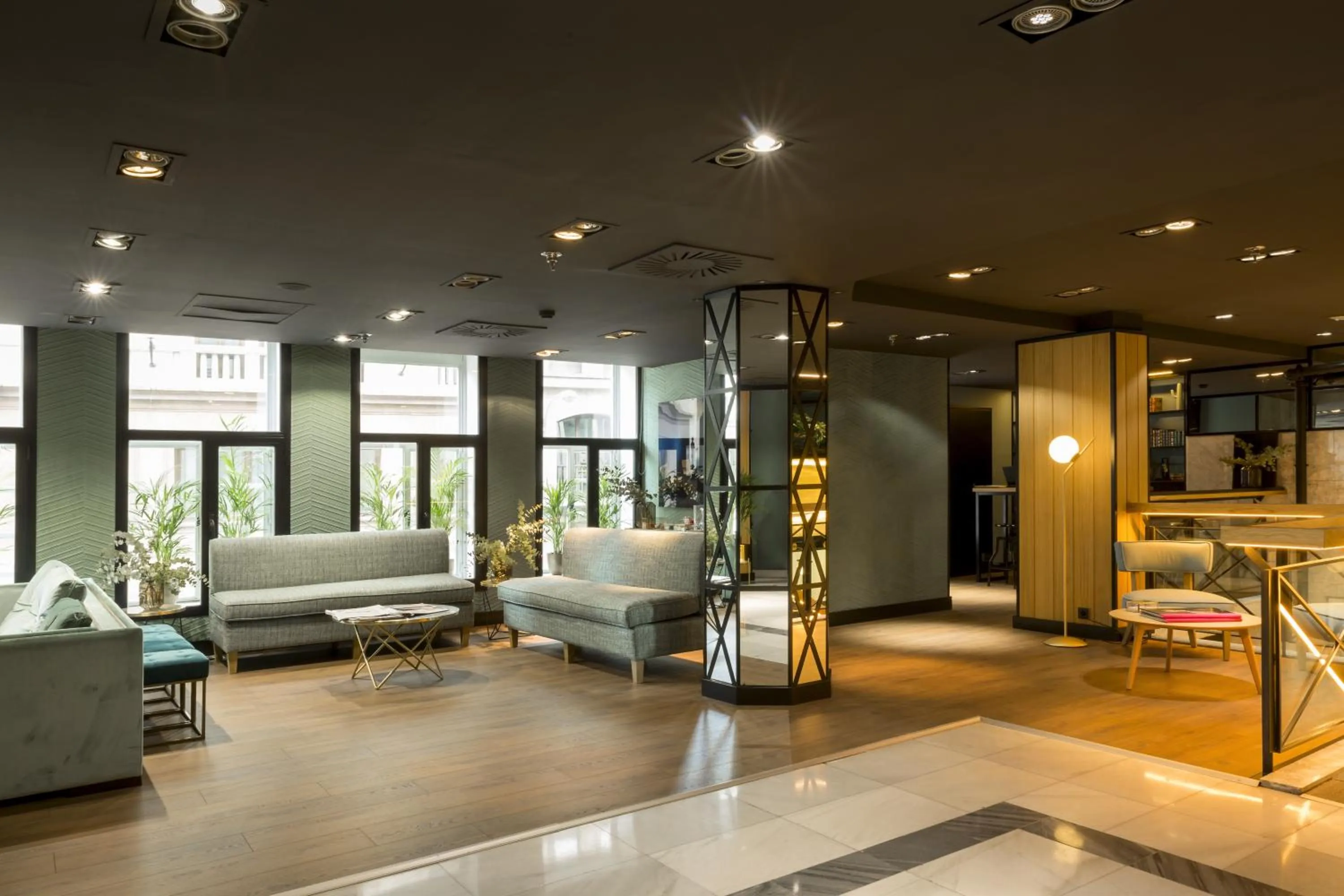 Lobby or reception in Petit Palace Alcalá