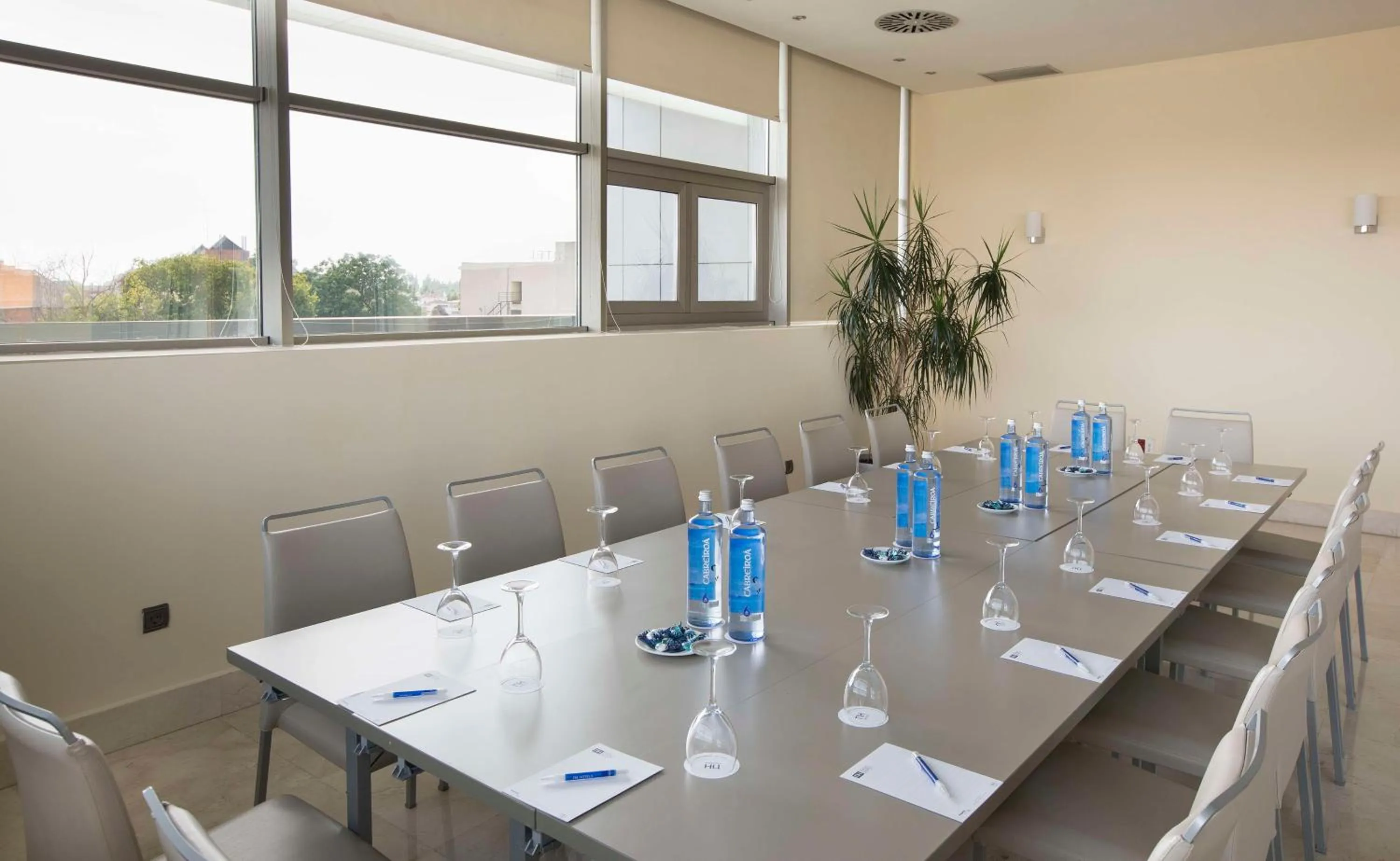 Meeting/conference room in NH Gran Hotel Casino de Extremadura