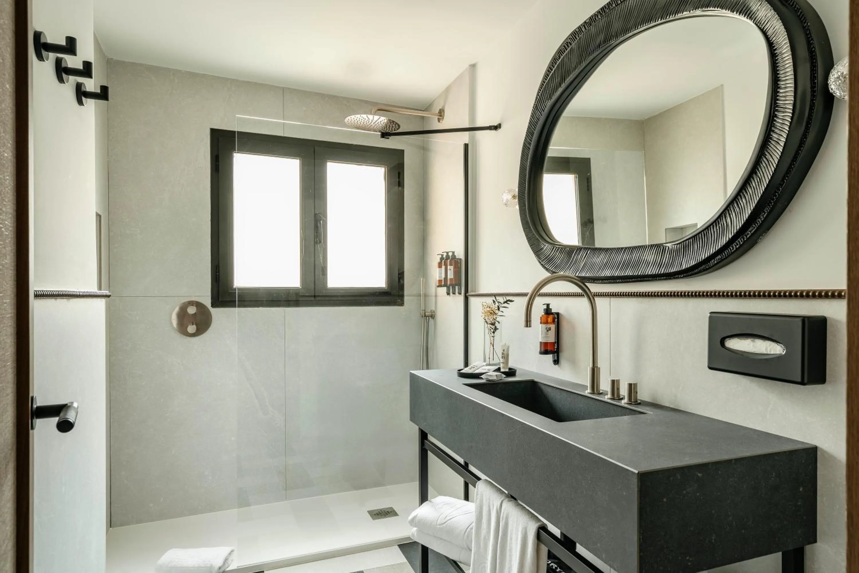 Bathroom in Vincci Soho