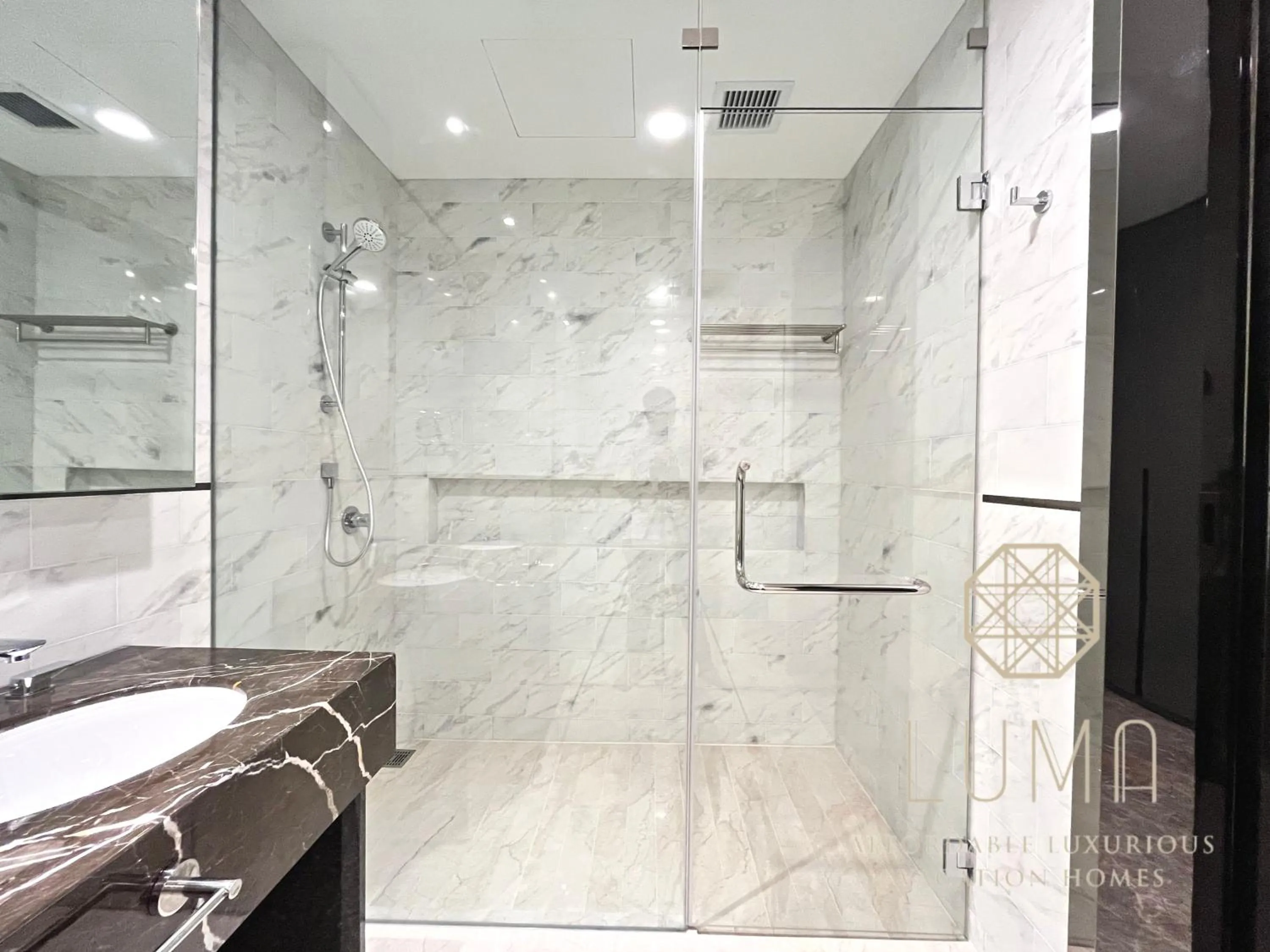 Shower in The Platinum 2 Kuala Lumpur by LUMA
