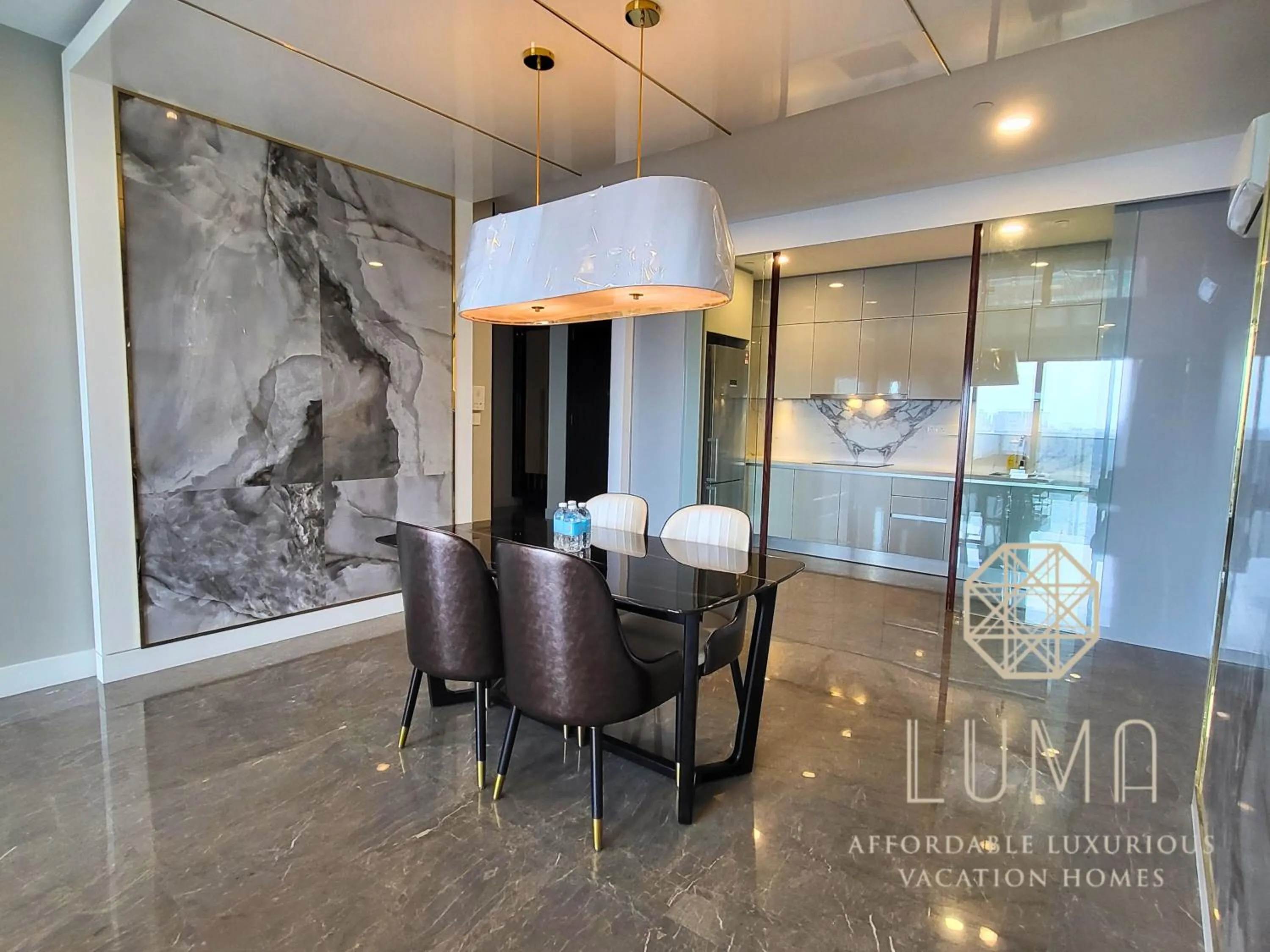 Dining area in The Platinum 2 Kuala Lumpur by LUMA