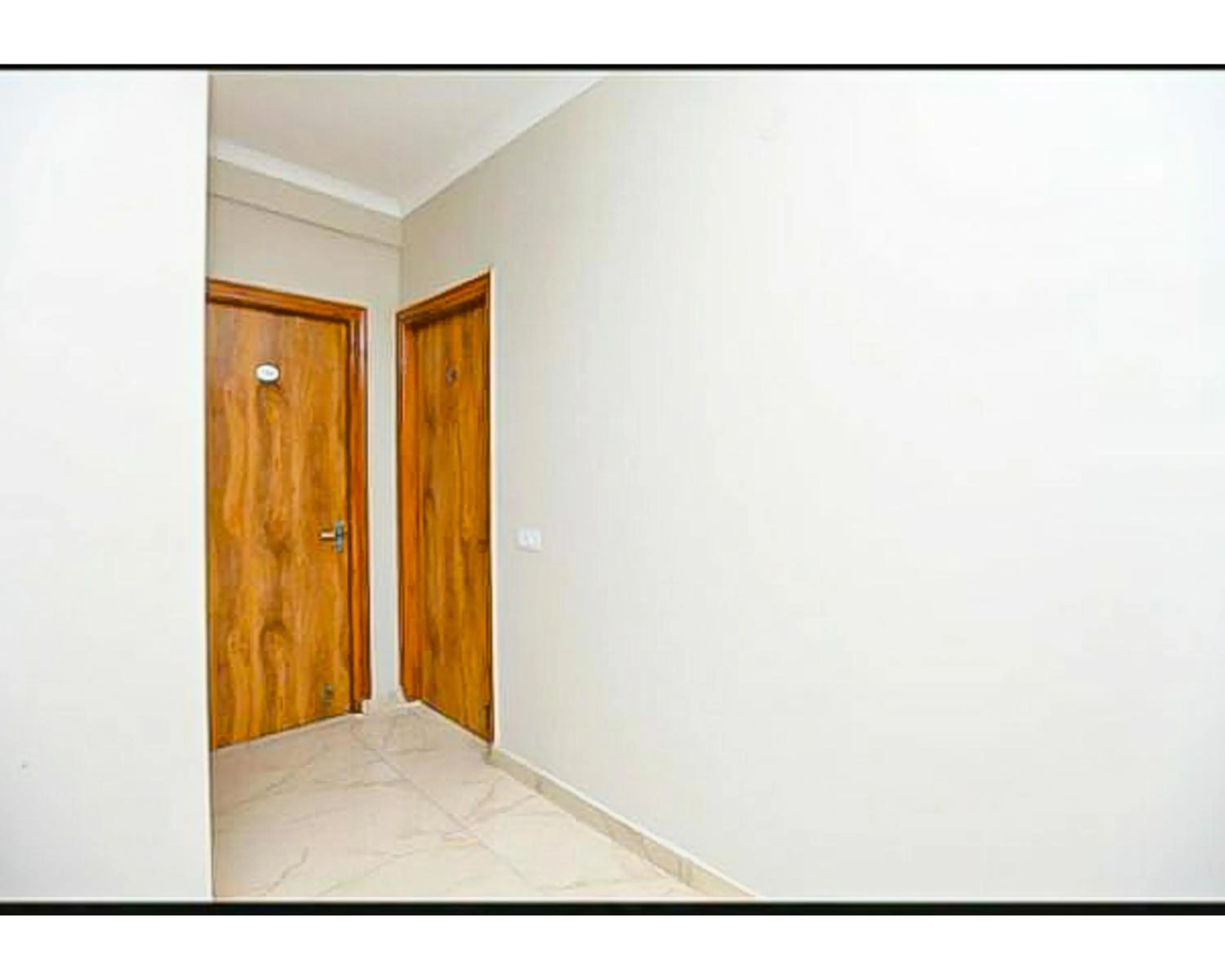 wardrobe in Hotel Shree Shyam By WB Inn