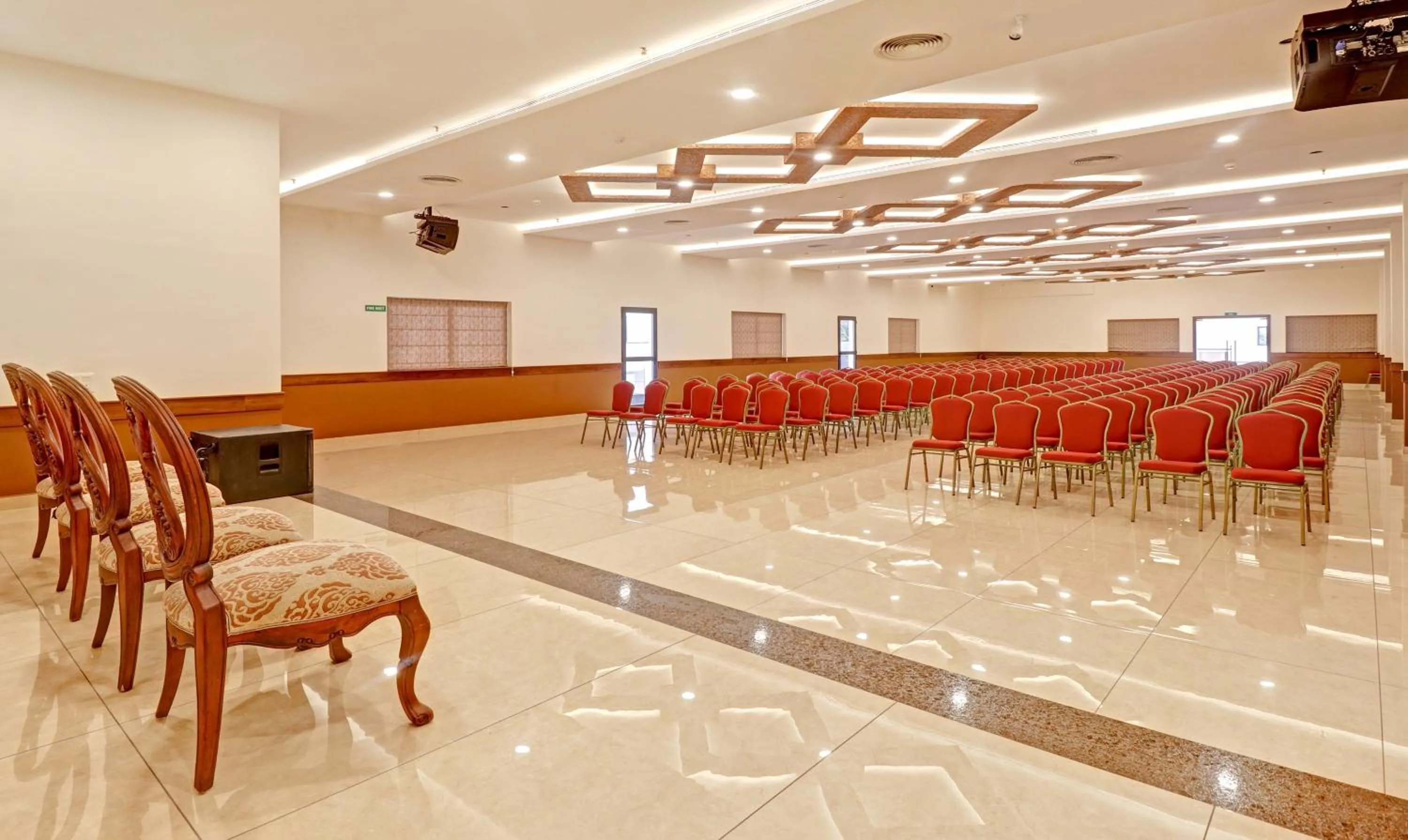 Meeting/conference room in Treebo Premium Vahada 7 Minutes Drive From Ambalapuzha Sree Krishna Swamy Temple