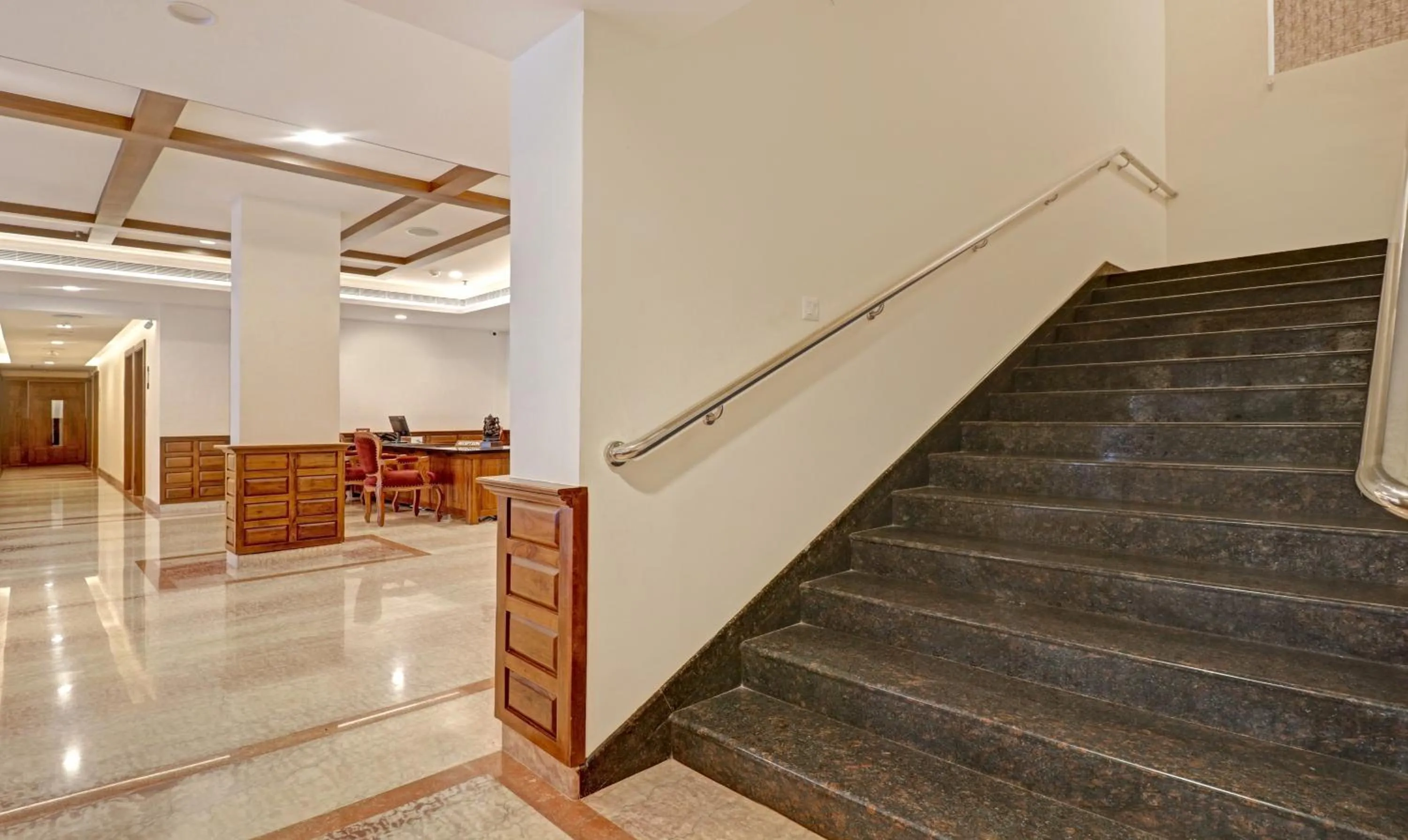 Lobby or reception in Treebo Premium Vahada 7 Minutes Drive From Ambalapuzha Sree Krishna Swamy Temple