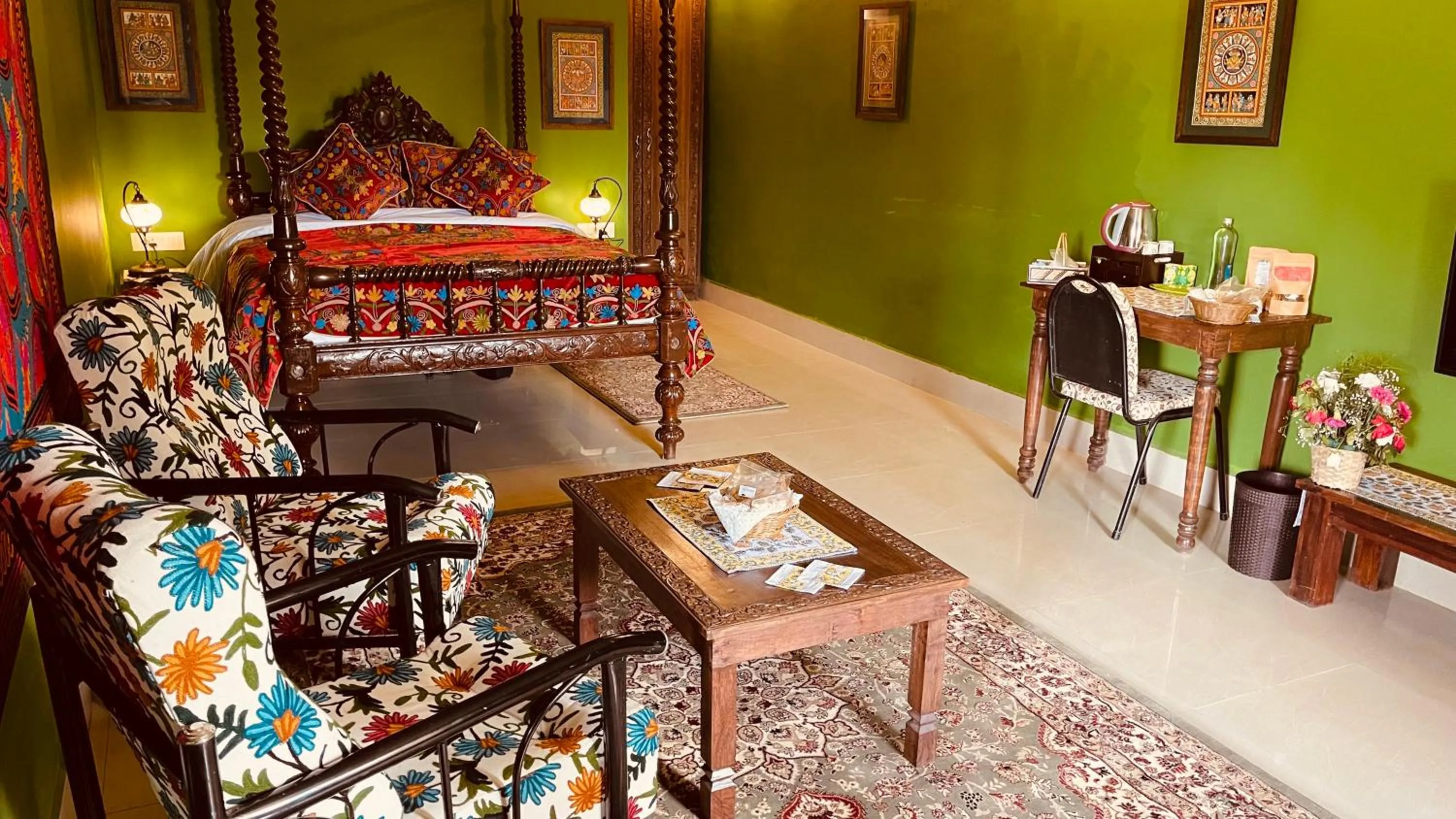 Garden view in Habba Kadal Kashmiri Heritage Hotel & Hub