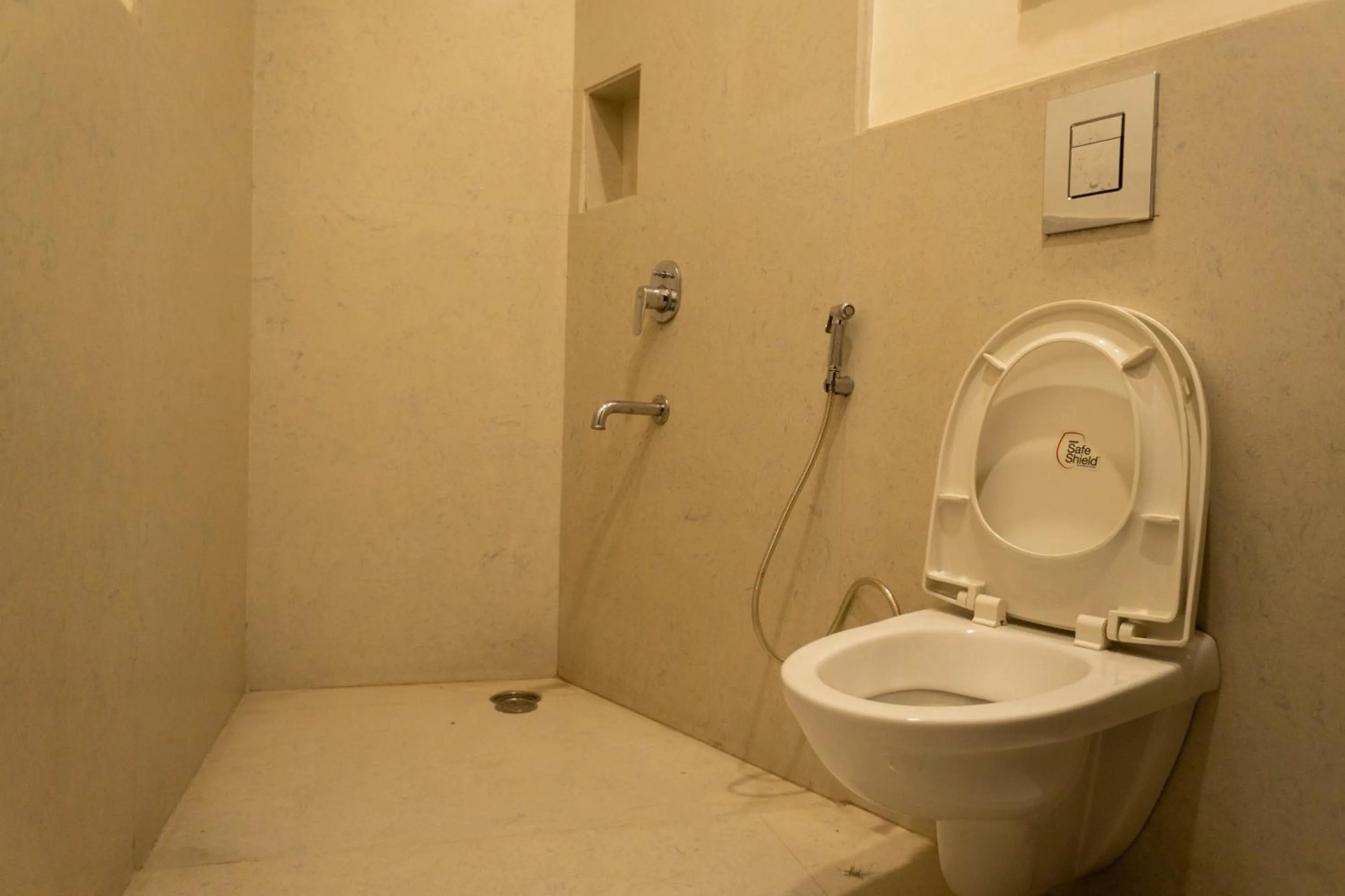 Bathroom in Hotel Green Castle (Heritage Hotel)