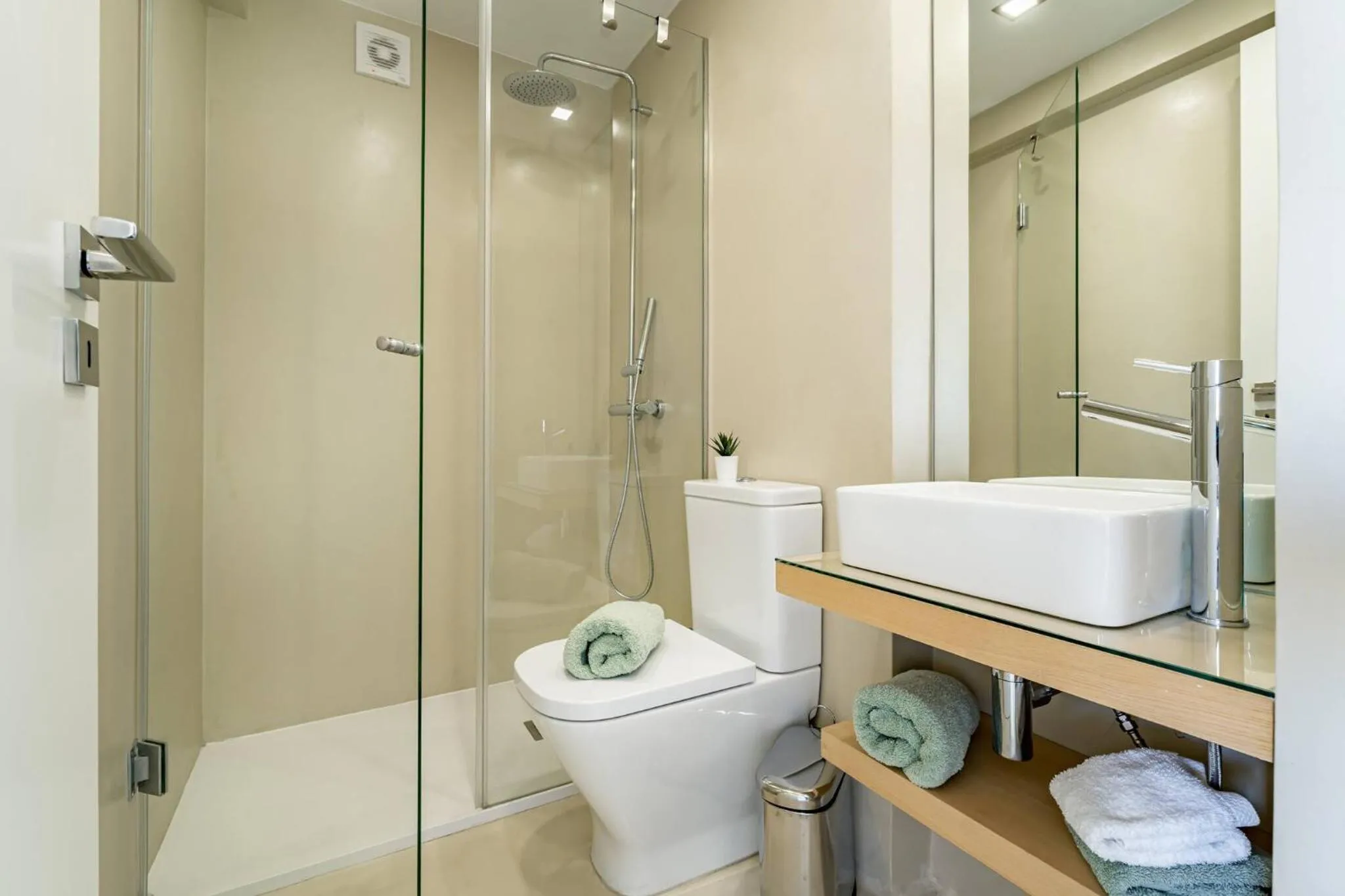 Bathroom in Downtown Private Rooftop Experience