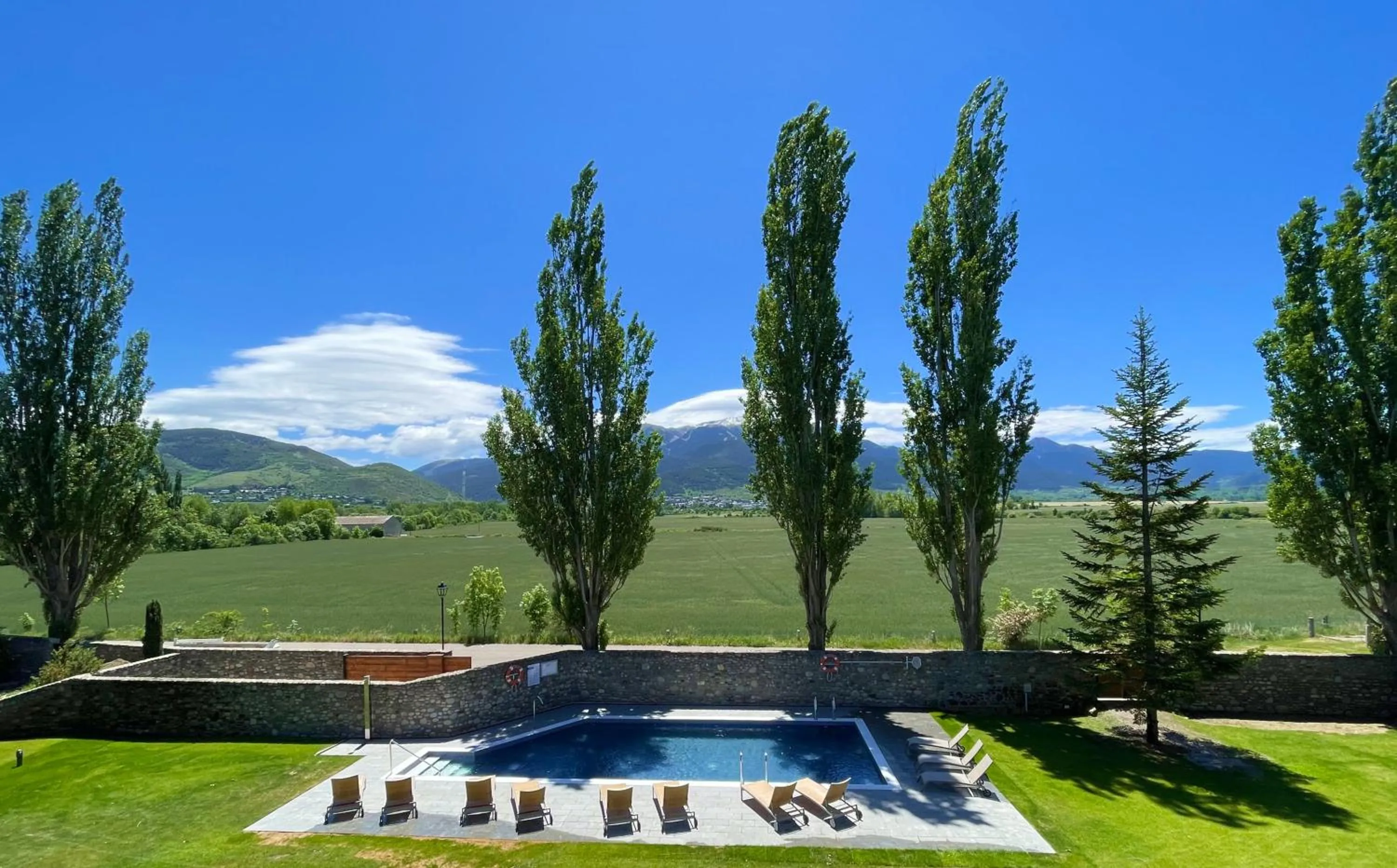 Mountain view in Hotel Fontanals Golf