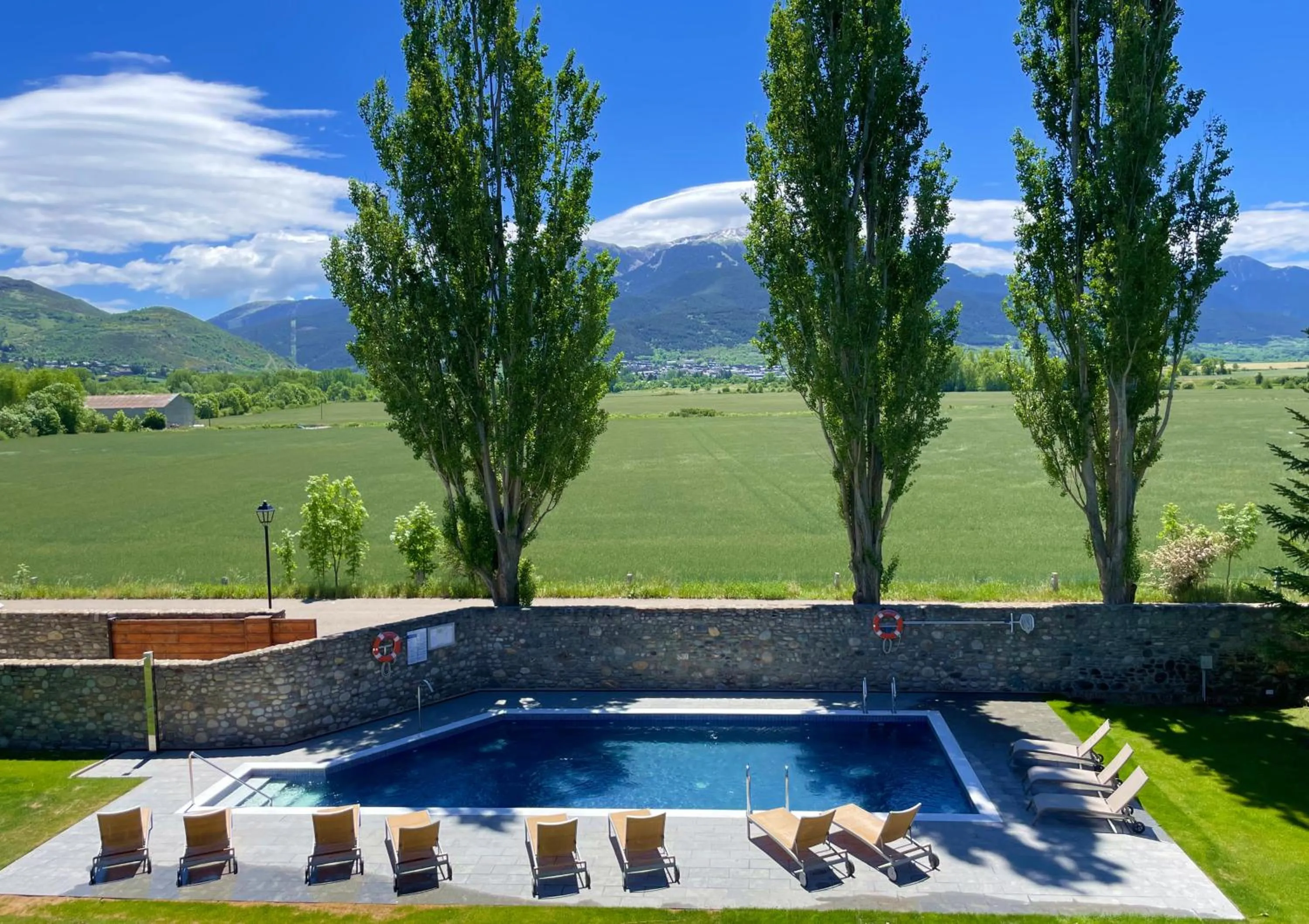 Mountain view in Hotel Fontanals Golf