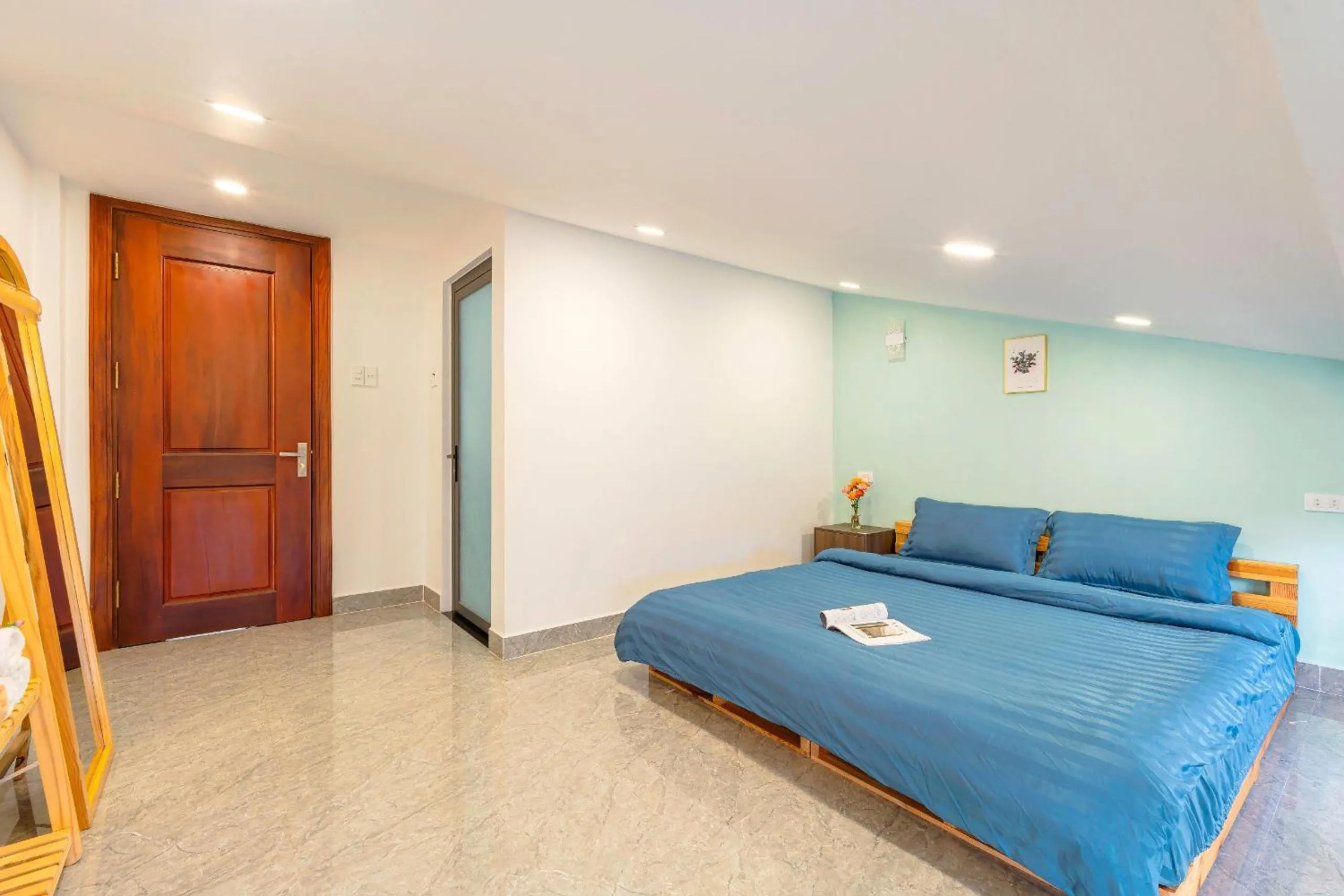 Bed in Nhat Minh Hotel Dalat