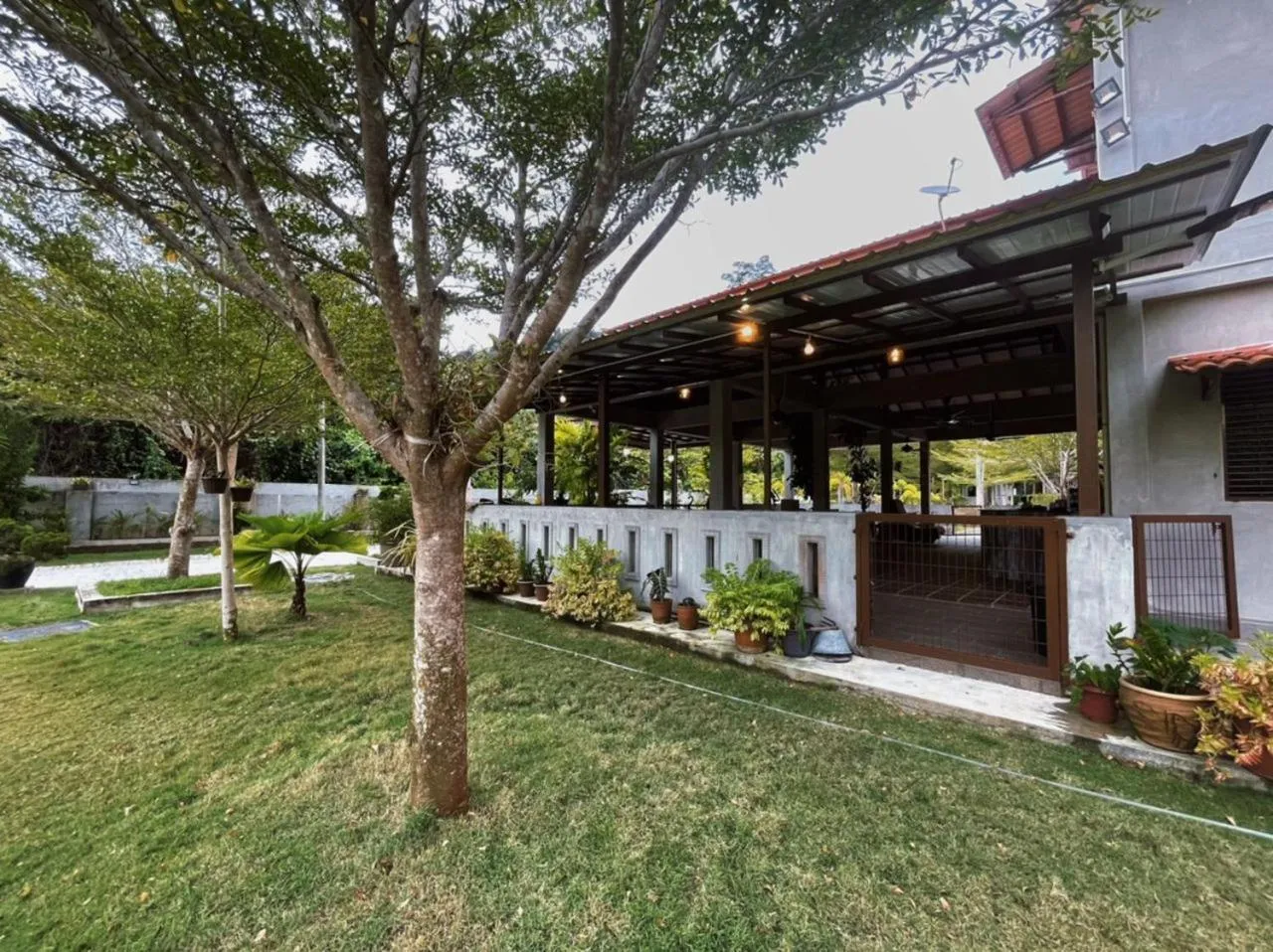 Property building in Pangkor Nature View House