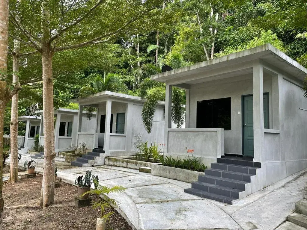 King Room with Garden View in Pangkor Nature View House King Room with Garden View in Pangkor Nature View House