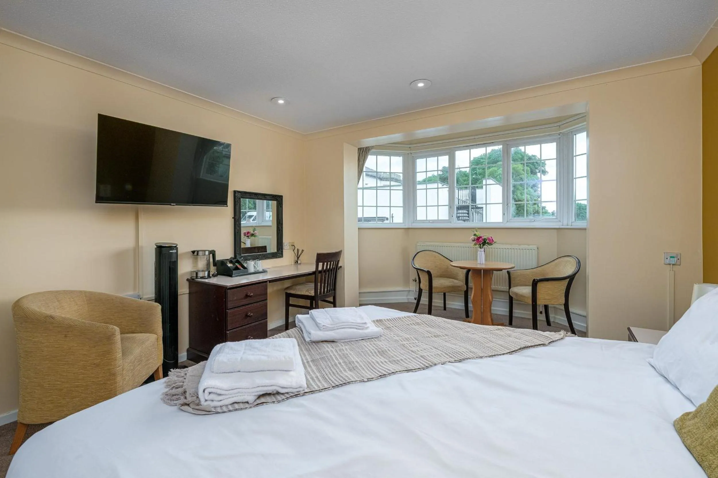 Bed in Northop Hall Country House Hotel