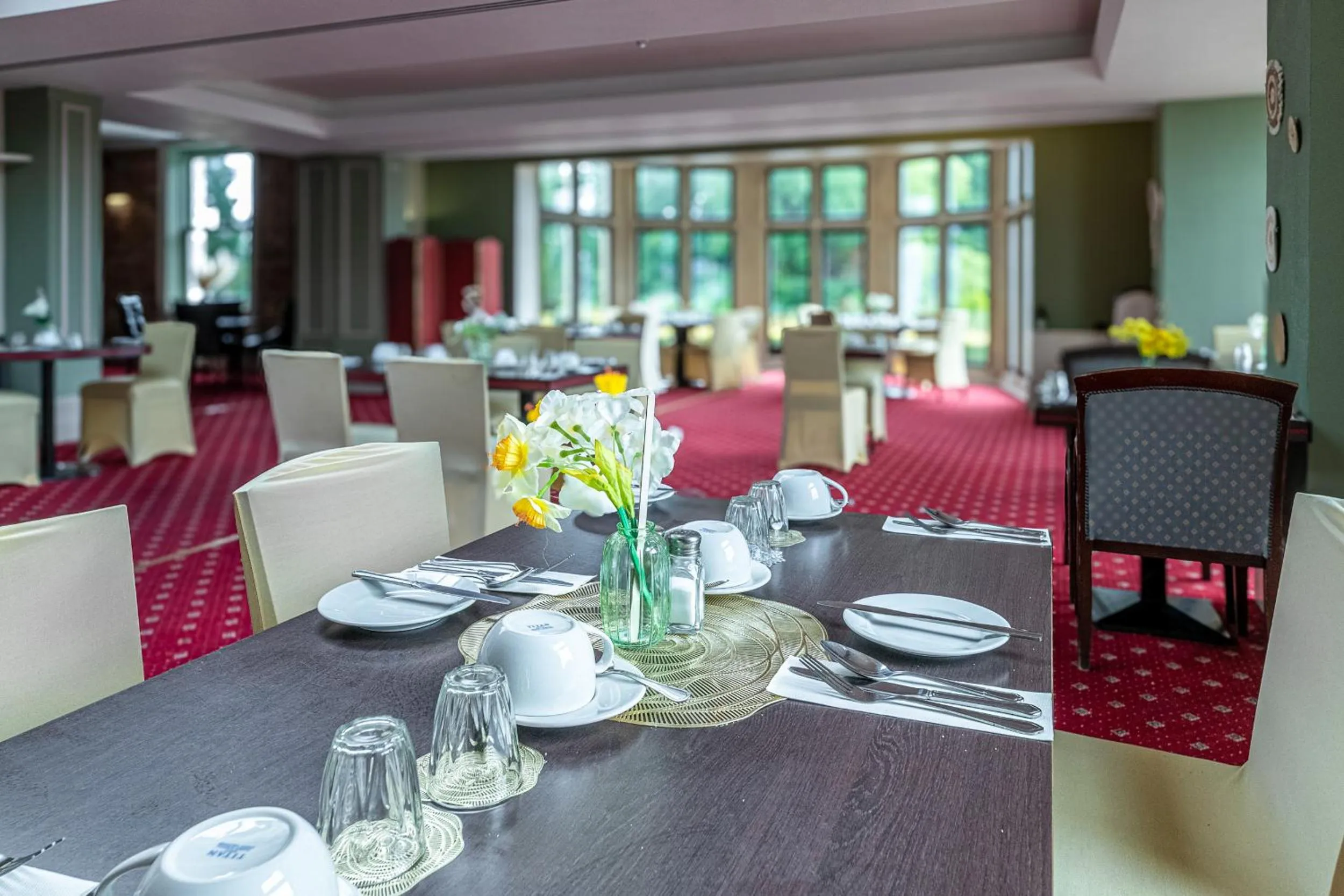 Restaurant/places to eat in Northop Hall Country House Hotel