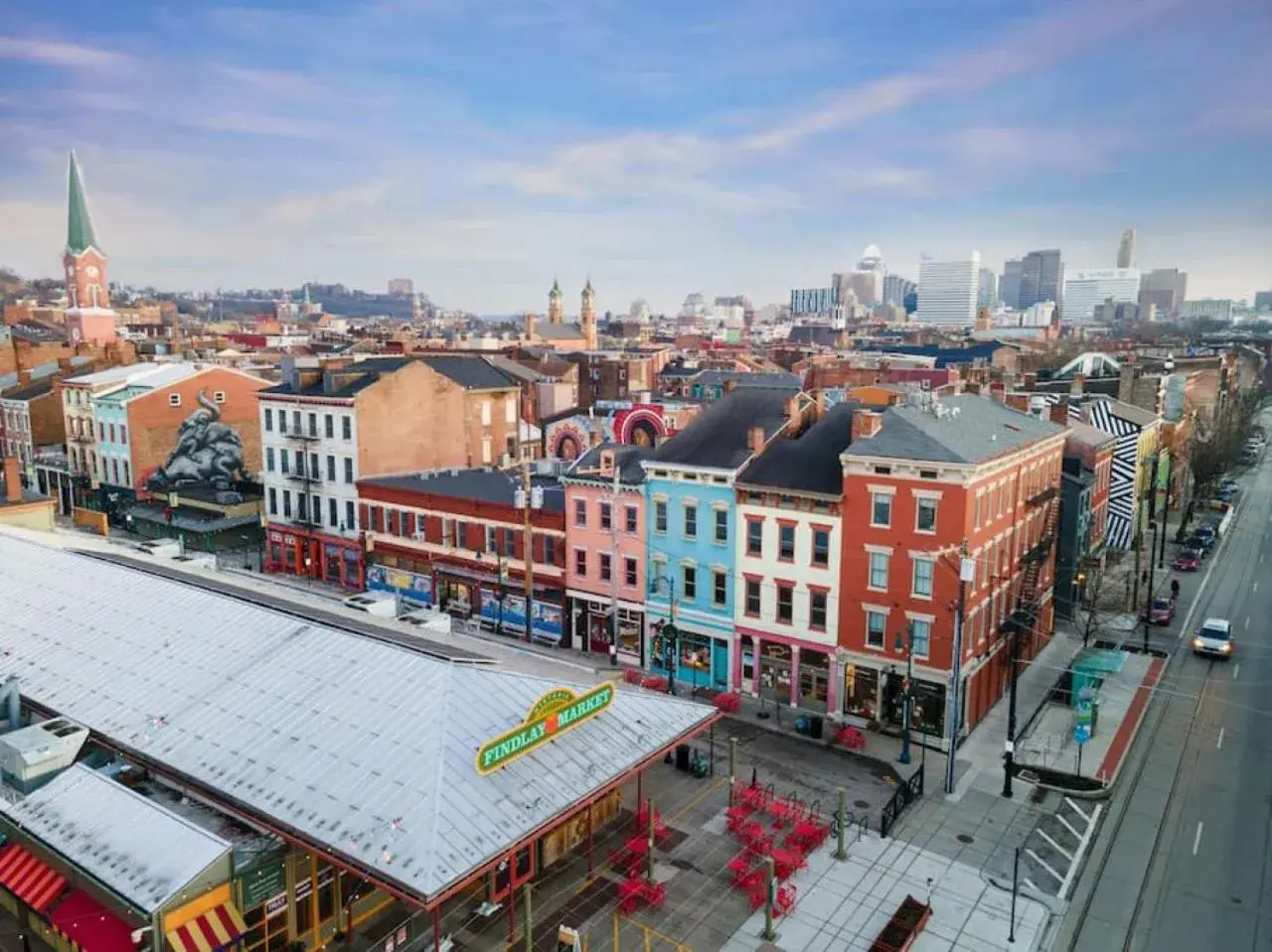 Luxury 4-Bedroom Retreat in the Heart of Over the Rhine Luxury 4-Bedroom Retreat in the Heart of Over the Rhine