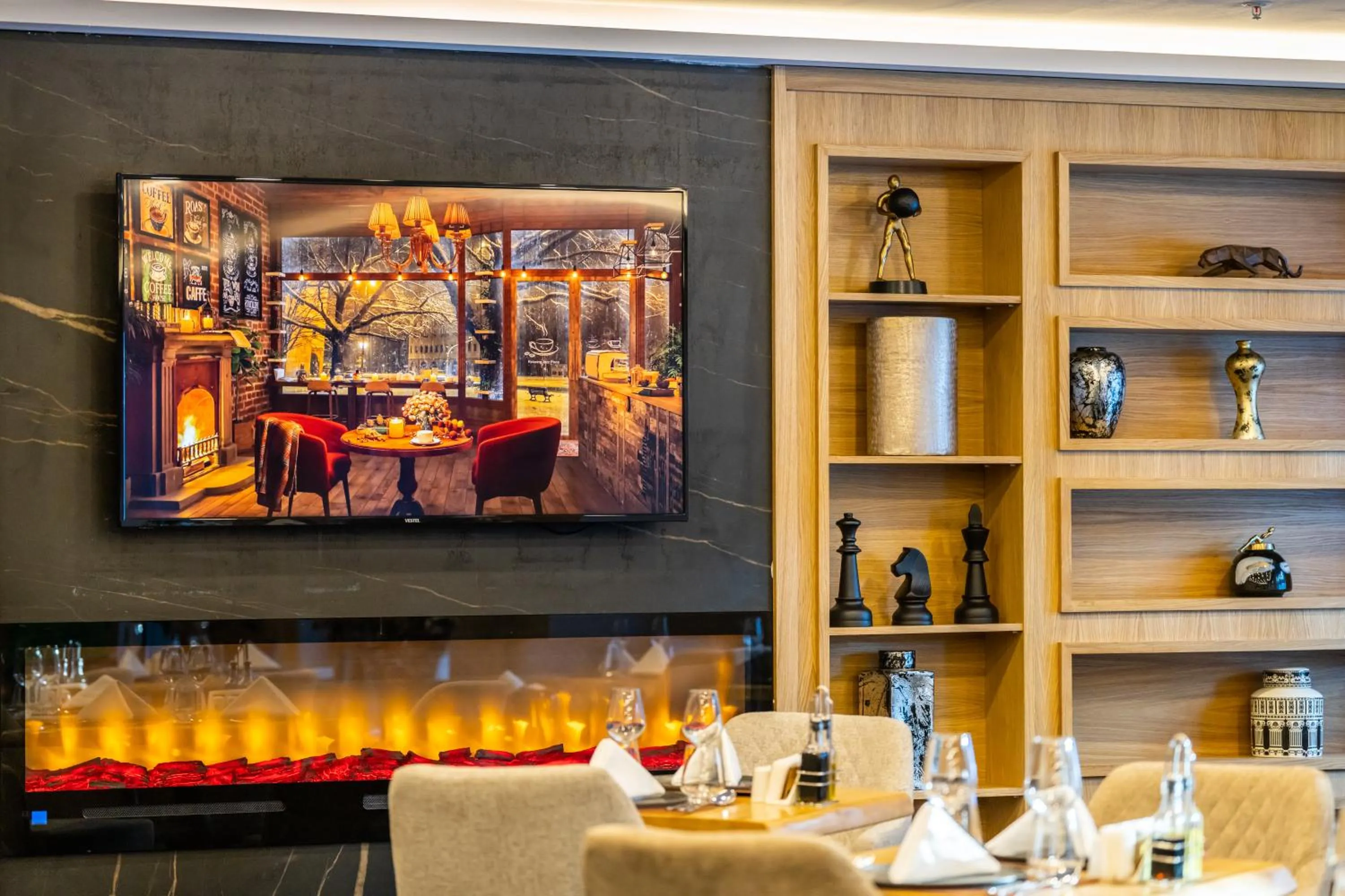 Restaurant/places to eat in SARPİNO MOUNTAİN HOTEL