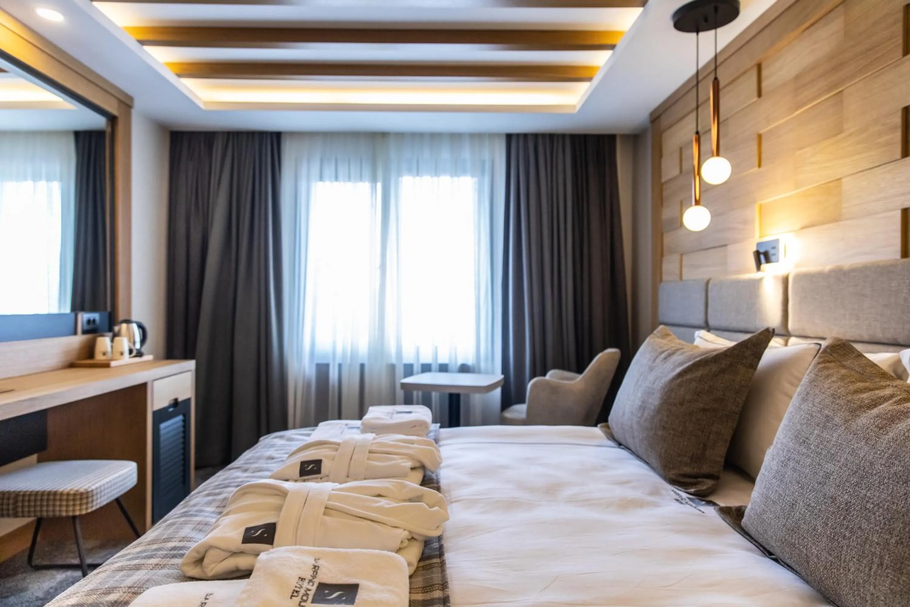 Photo of the whole room, Bed in SARPİNO MOUNTAİN HOTEL