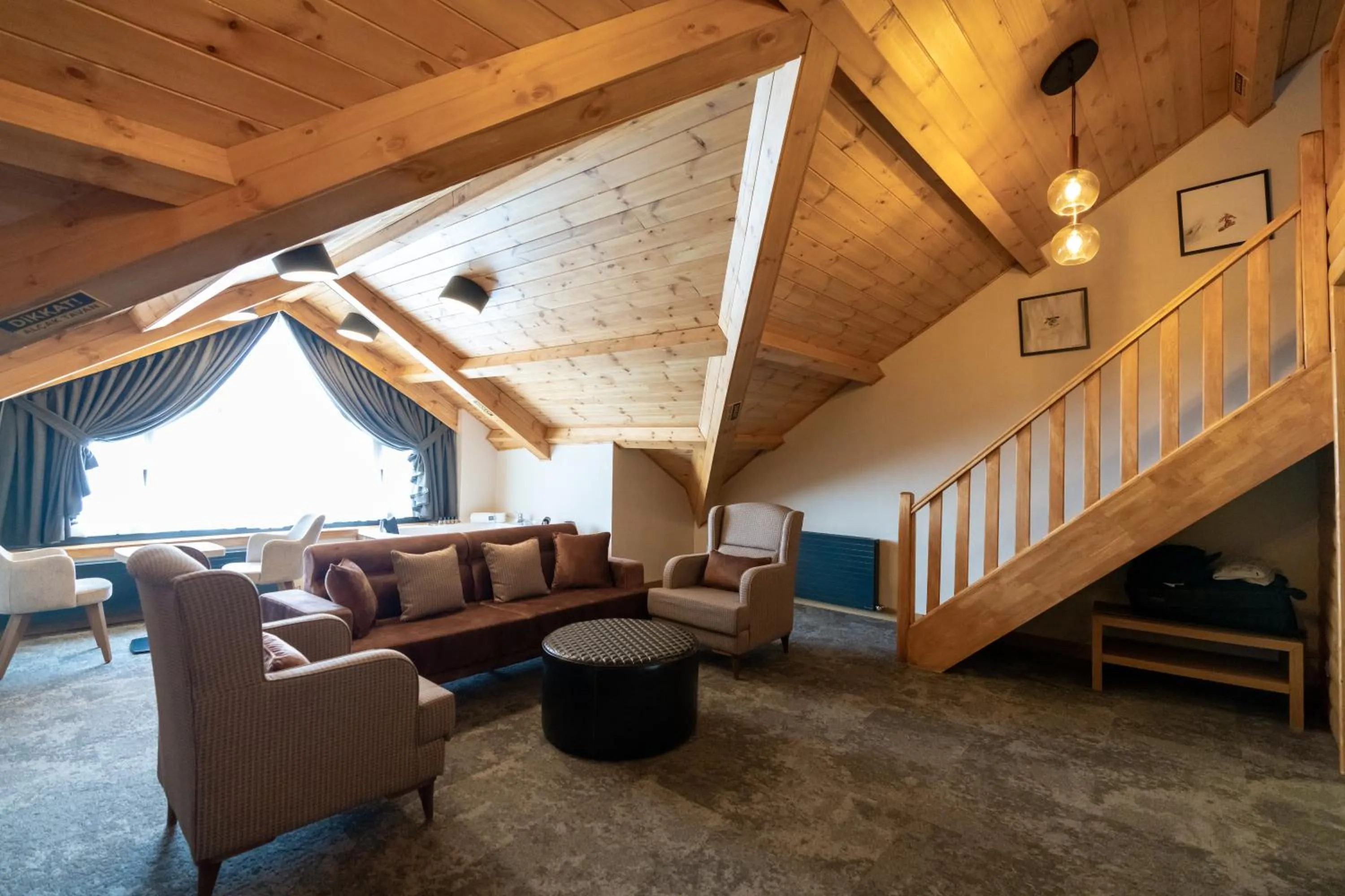 Living room in SARPİNO MOUNTAİN HOTEL