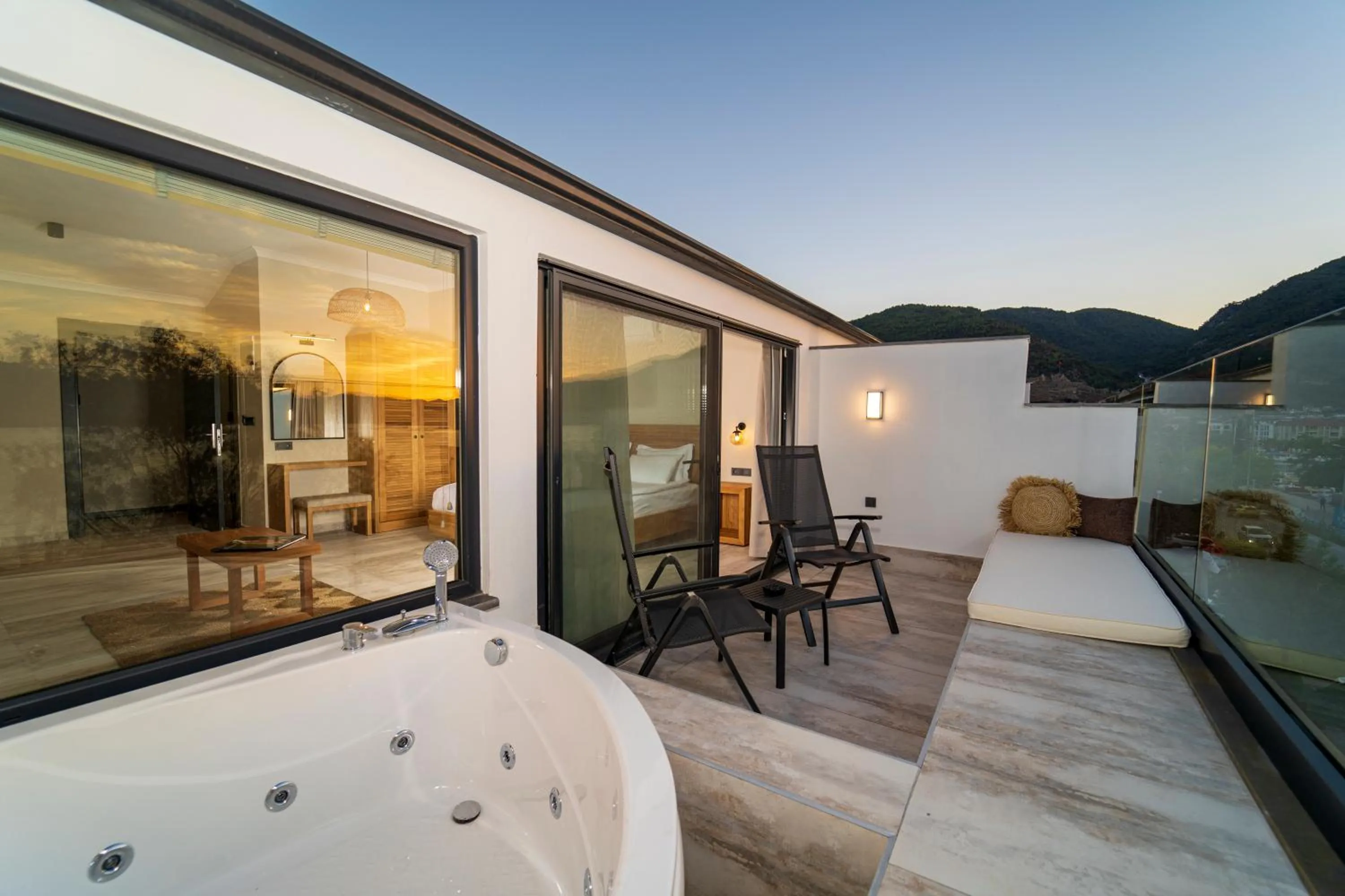 Hot Tub in Ansira Fethiye