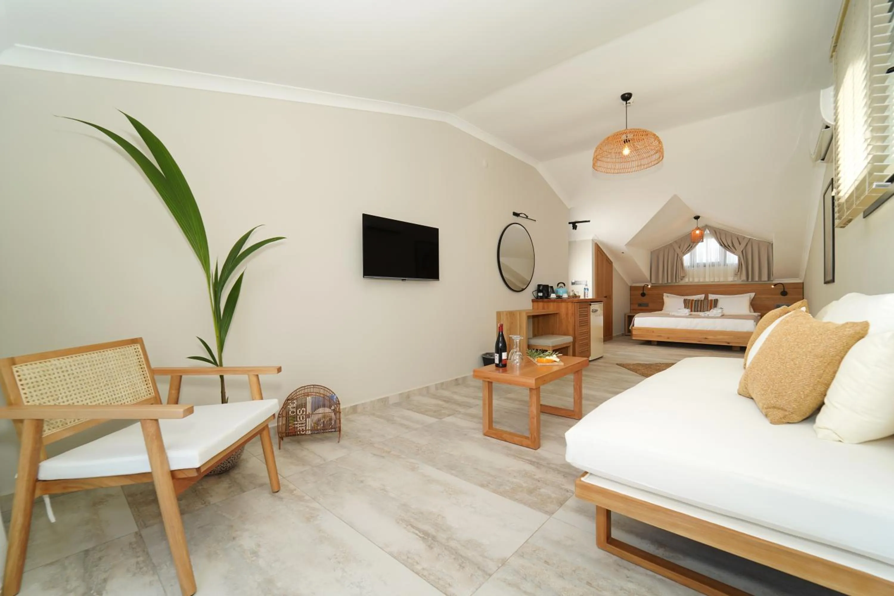 Communal lounge/ TV room, Bed in Ansira Fethiye