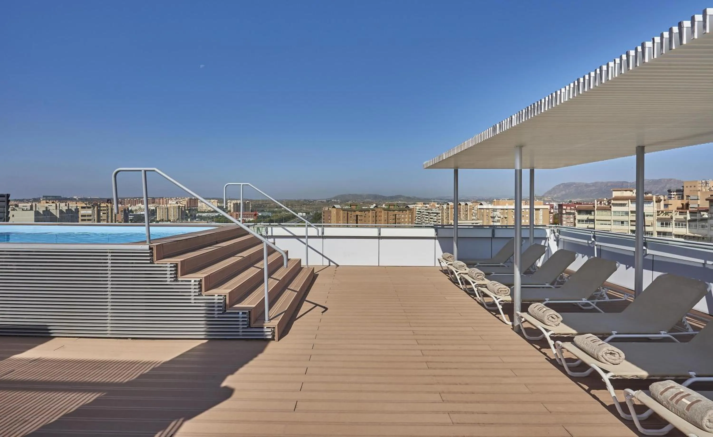 Pool view in NH Alicante