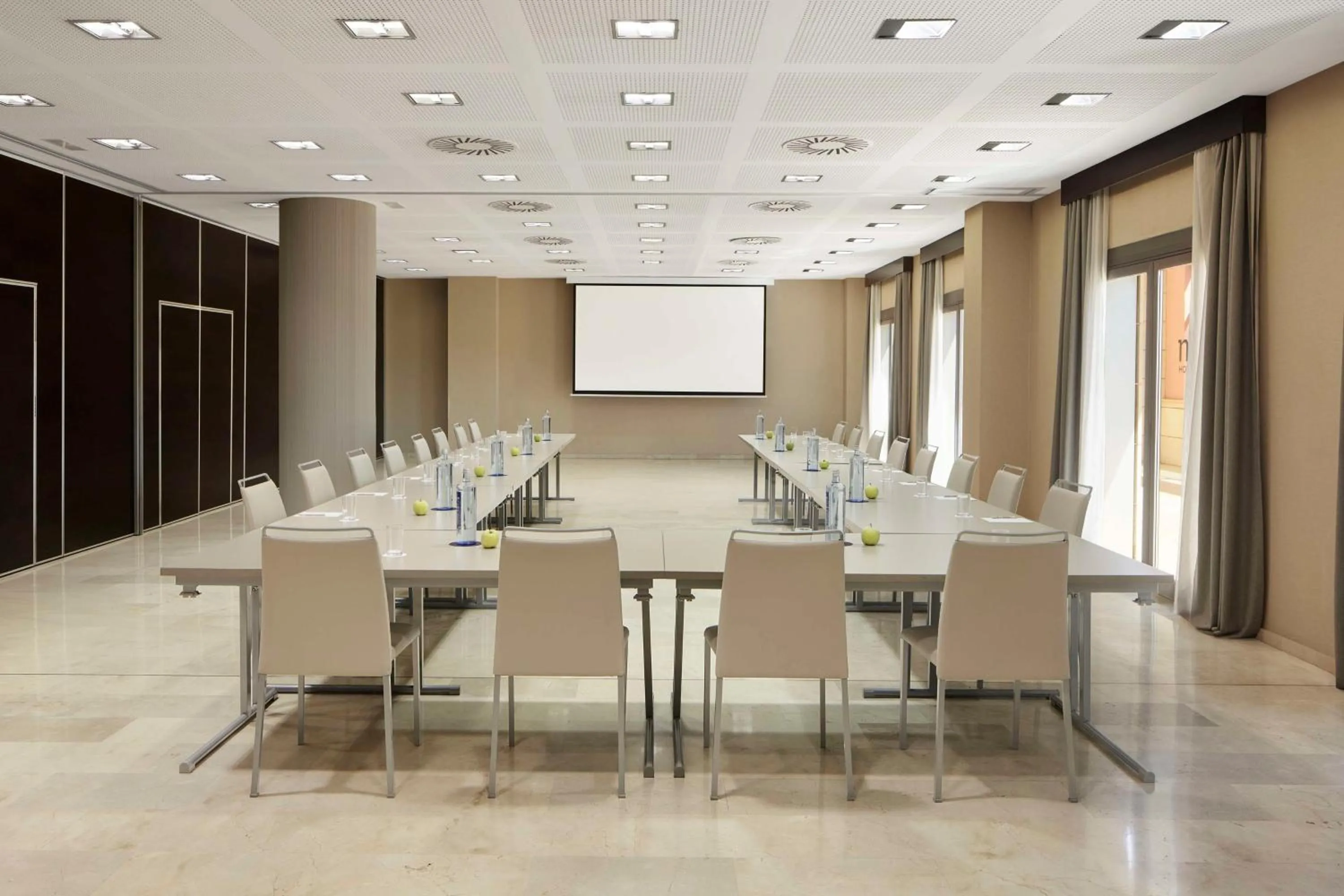 Meeting/conference room in NH Alicante