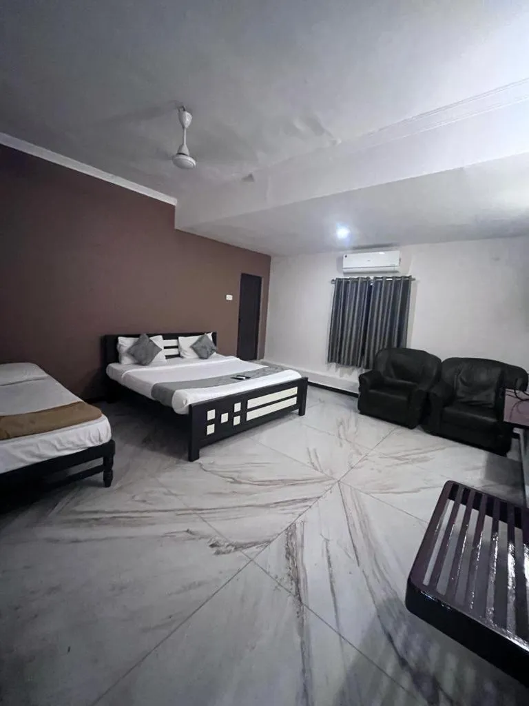 Bed in Le Grace Annasalai