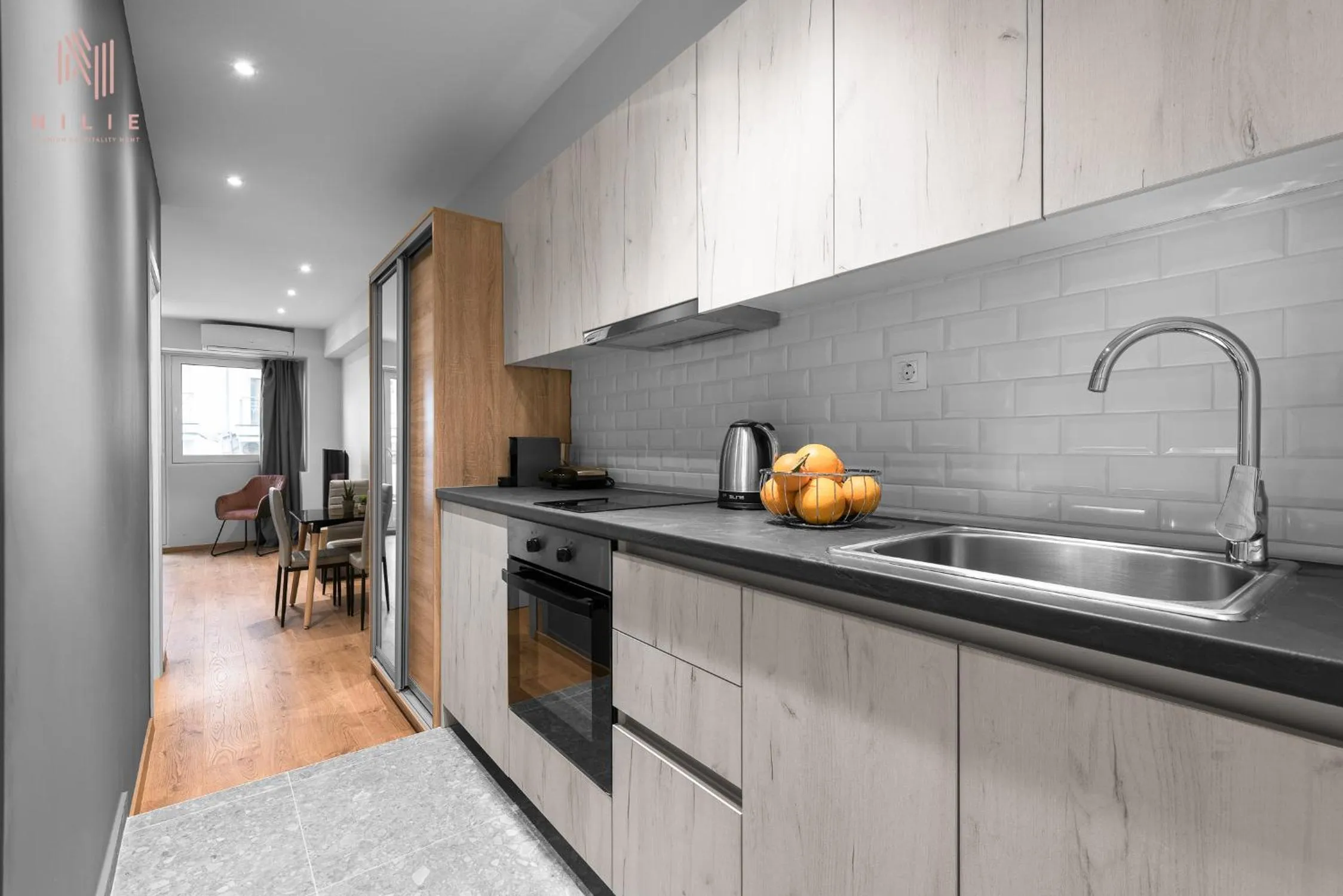 Kitchen or kitchenette in Big Apple, Nilie Hospitality MGMT