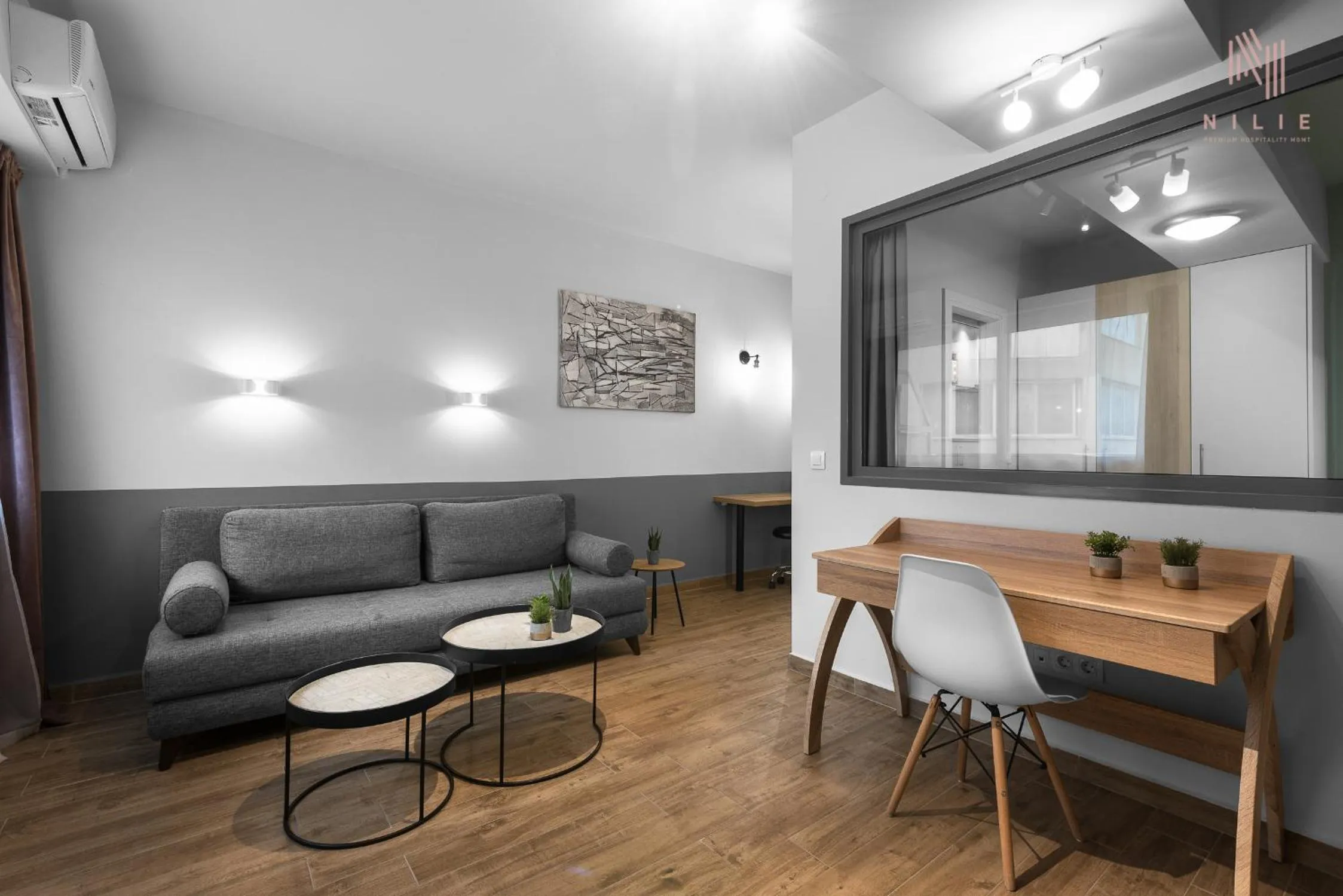 Living room in Big Apple, Nilie Hospitality MGMT