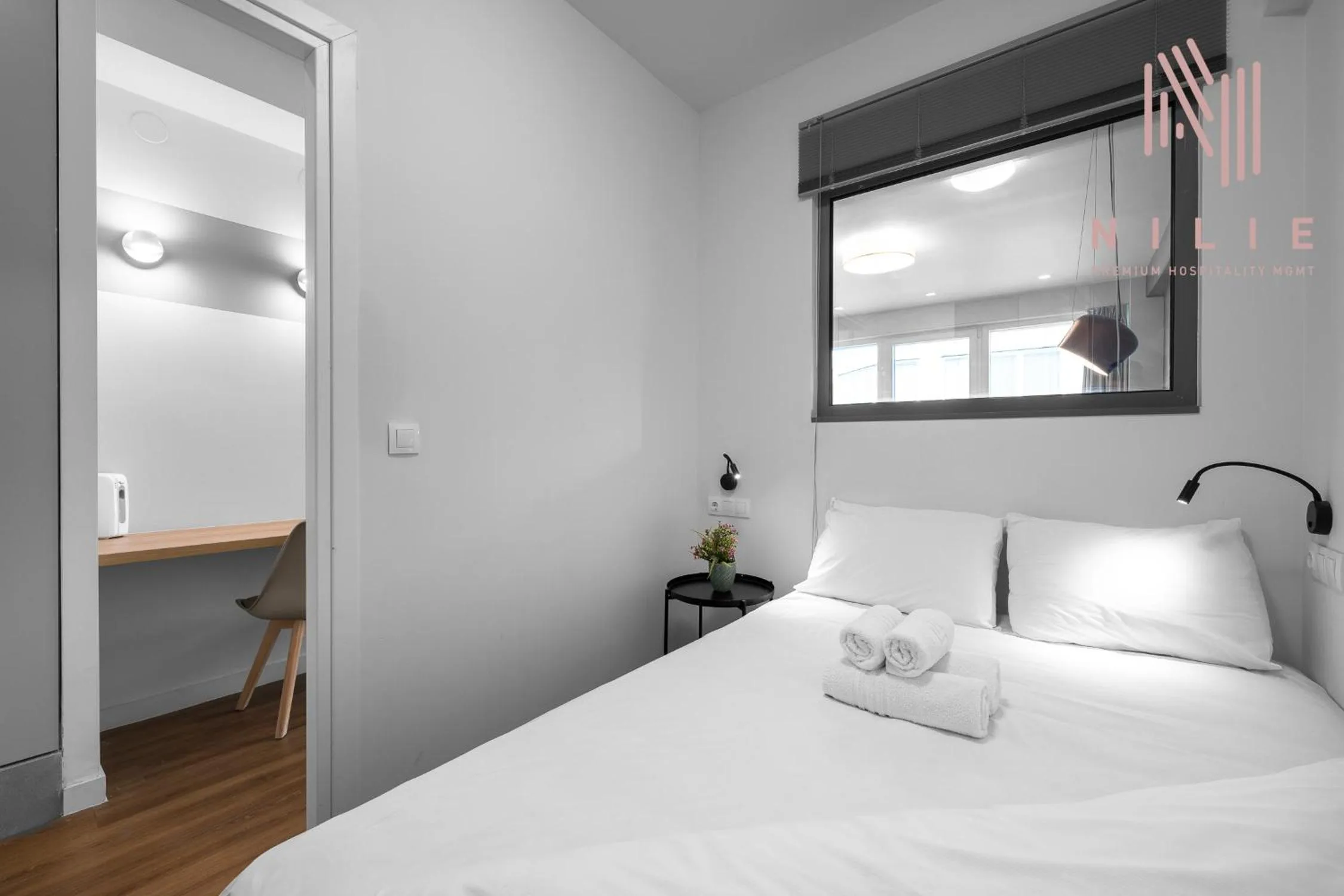 Bed in Big Apple, Nilie Hospitality MGMT