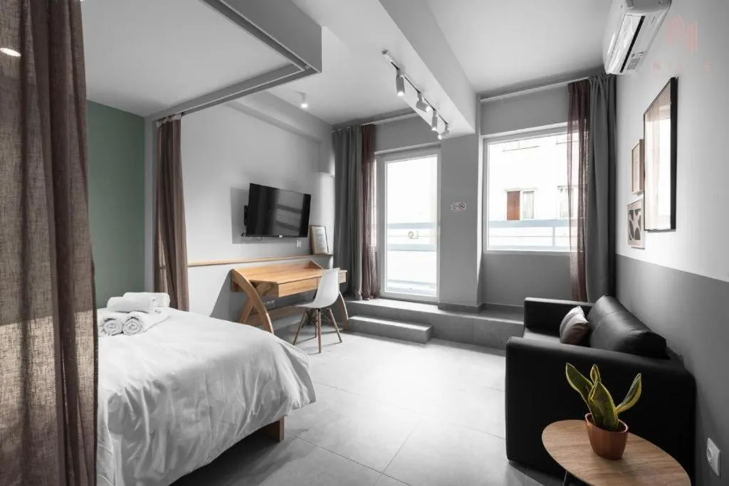 Photo of the whole room, Bed in Big Apple, Nilie Hospitality MGMT