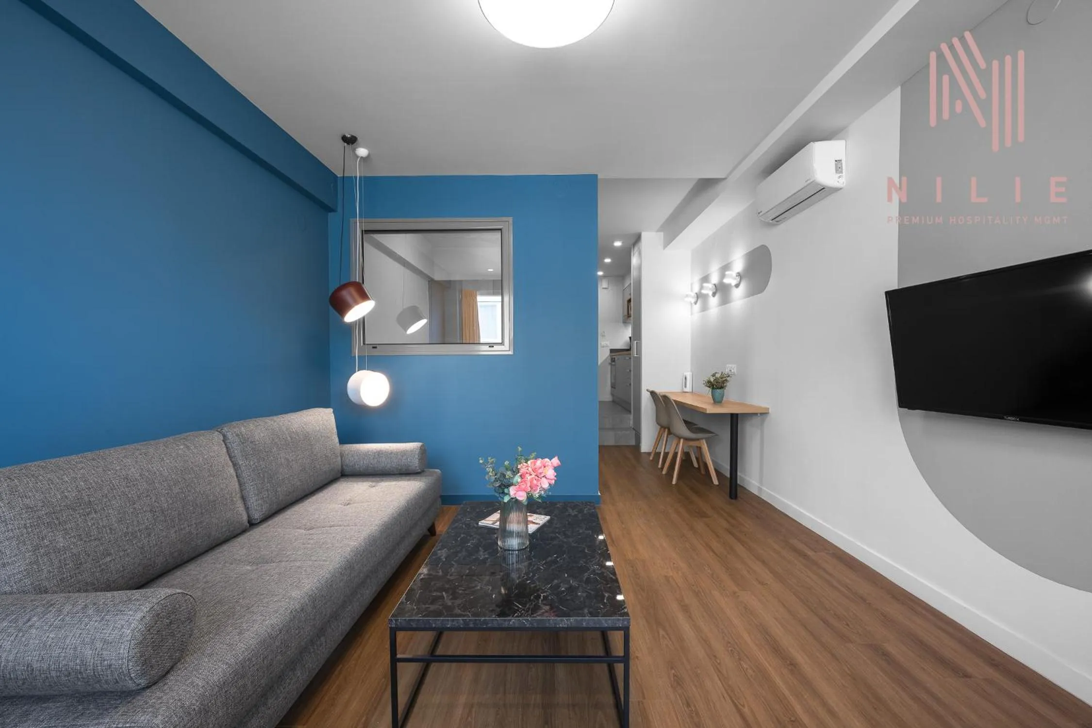 TV and multimedia in Big Apple, Nilie Hospitality MGMT